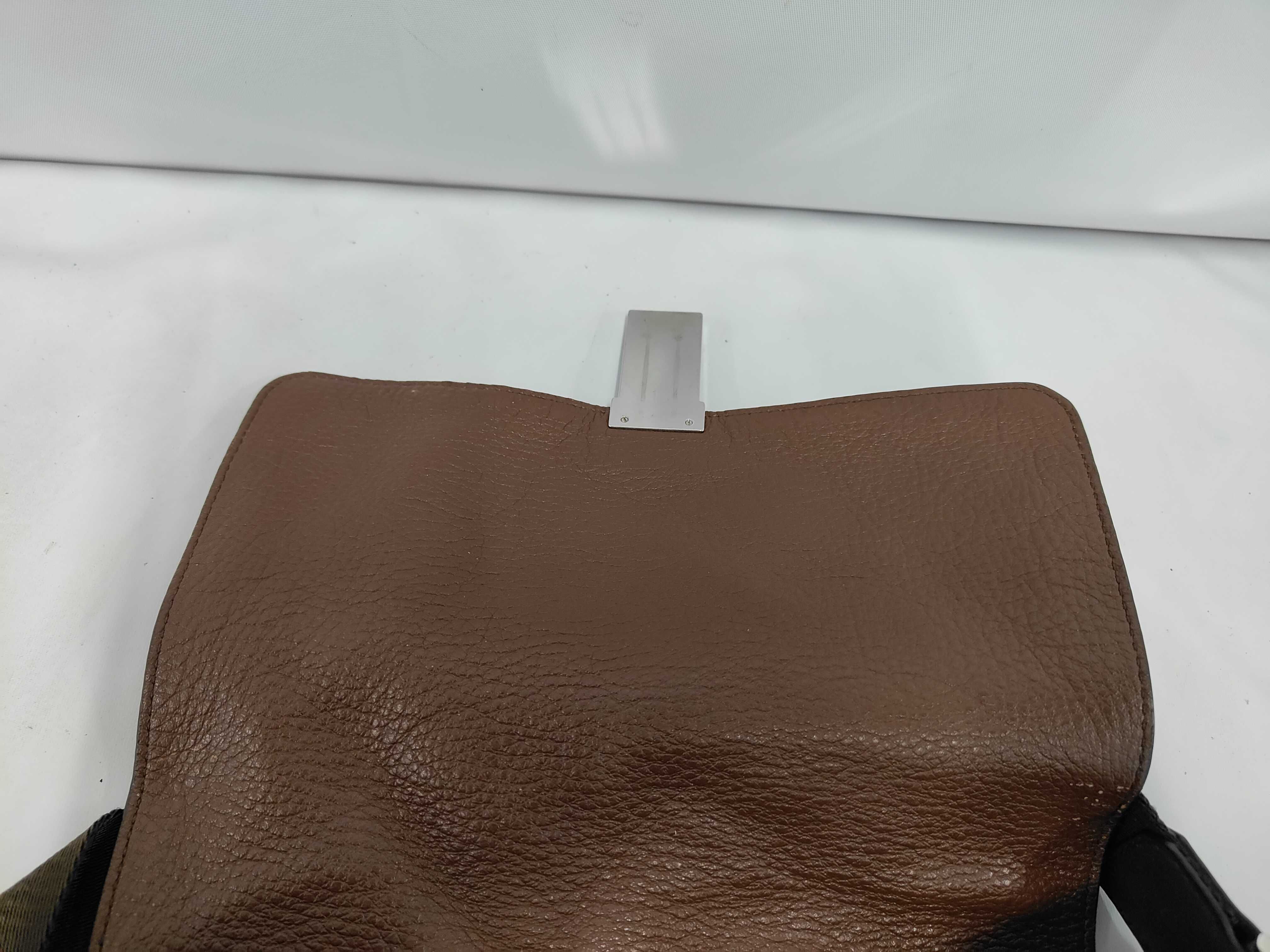 Shoulder Bag Leather Logo Plate Shoulder Bag — view 8