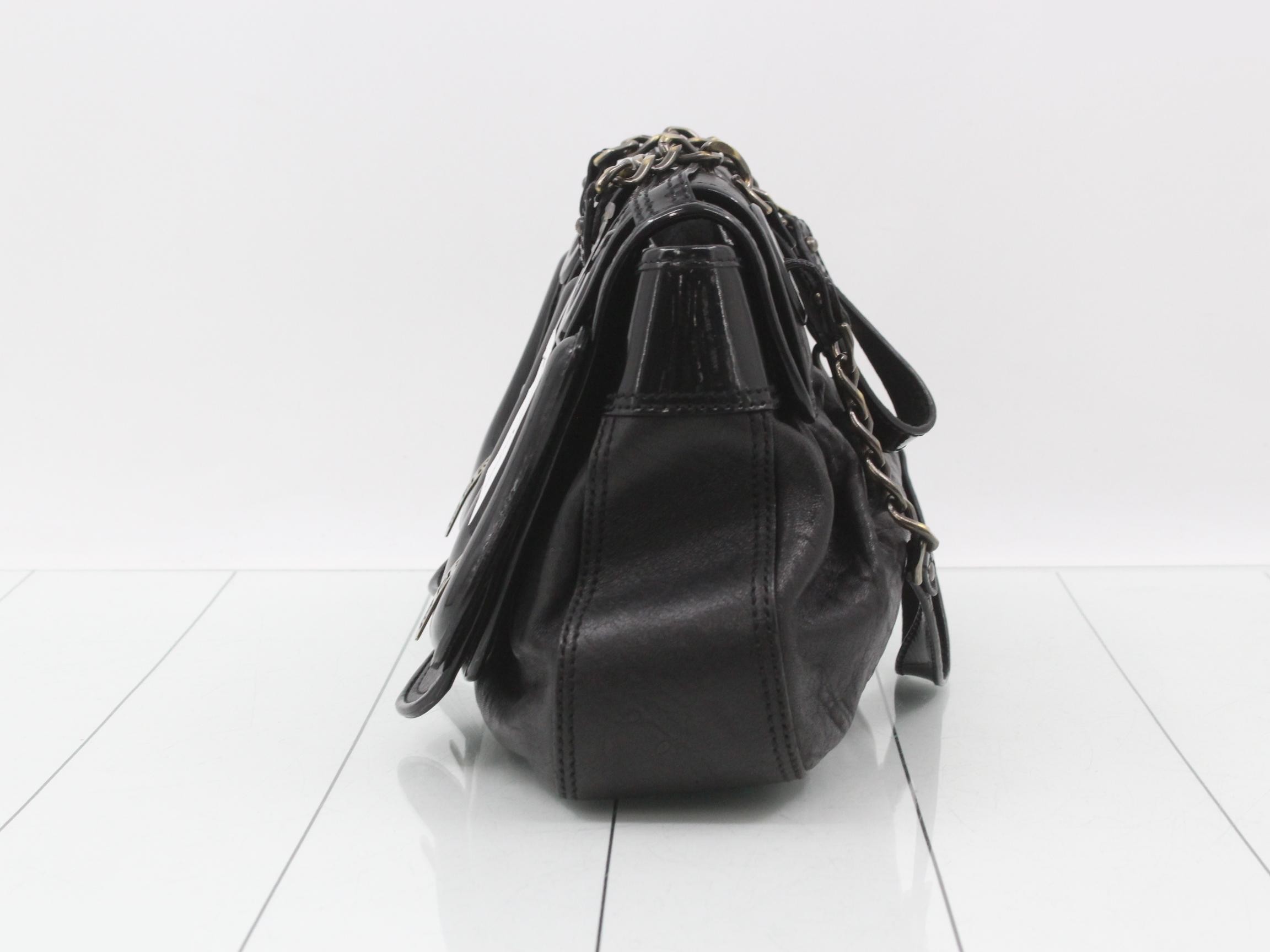 buckle motif chain bag — view 3