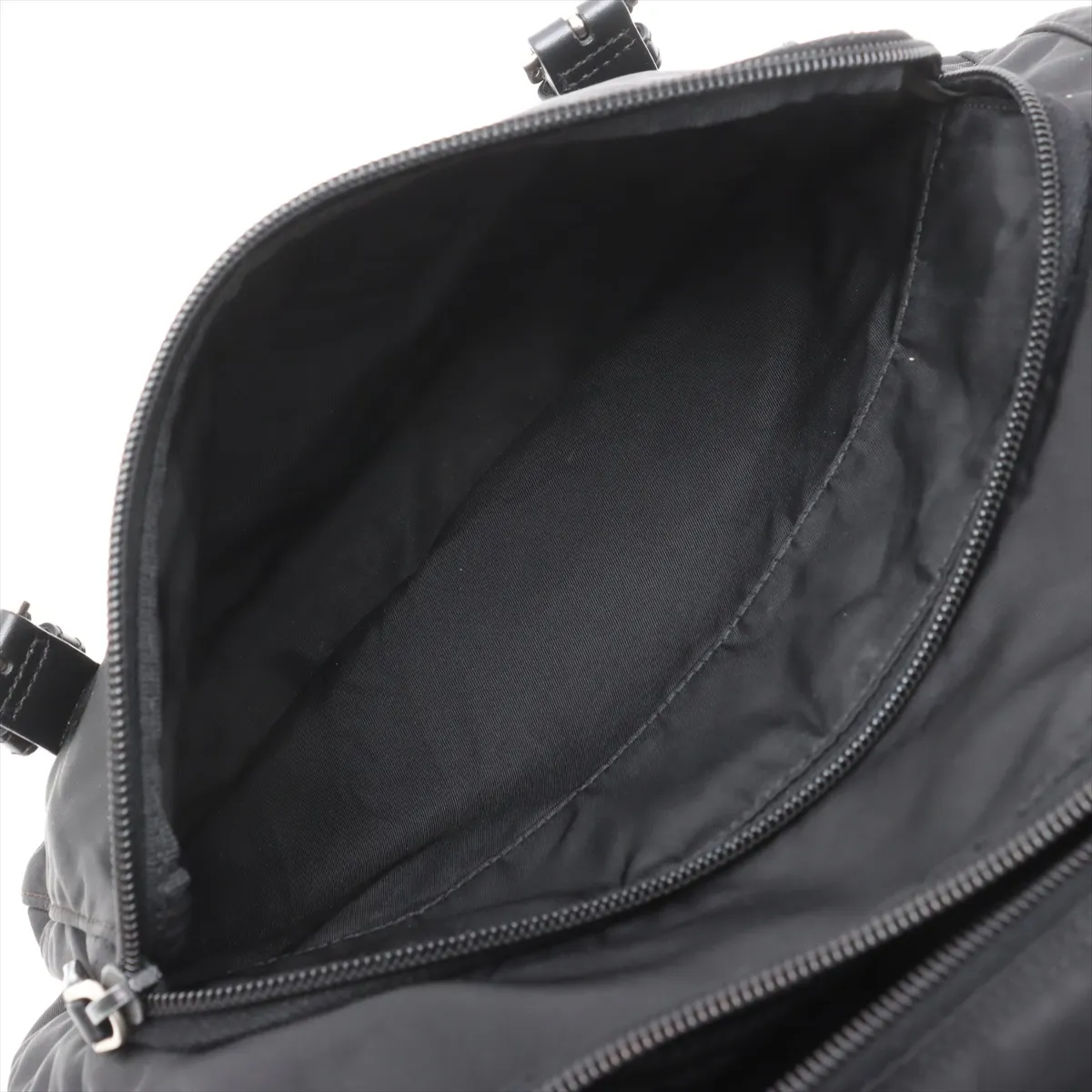 Tessuto Nylon x Leather Shoulder Bag Black — view 8