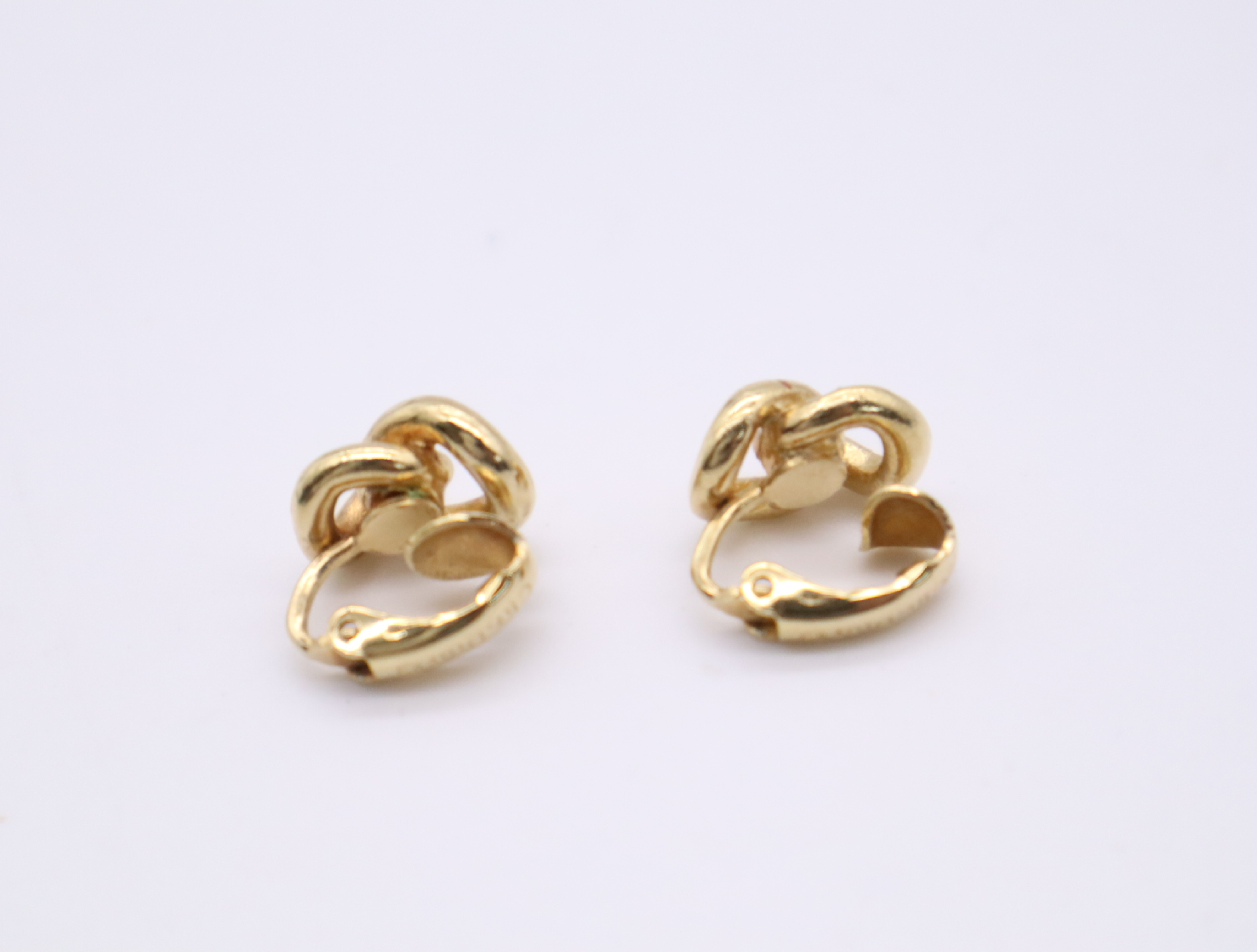 GP/Rhinestone Twist Chain Motif Earrings — view 2