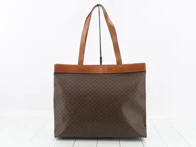 Other lines: Bags and tote bags