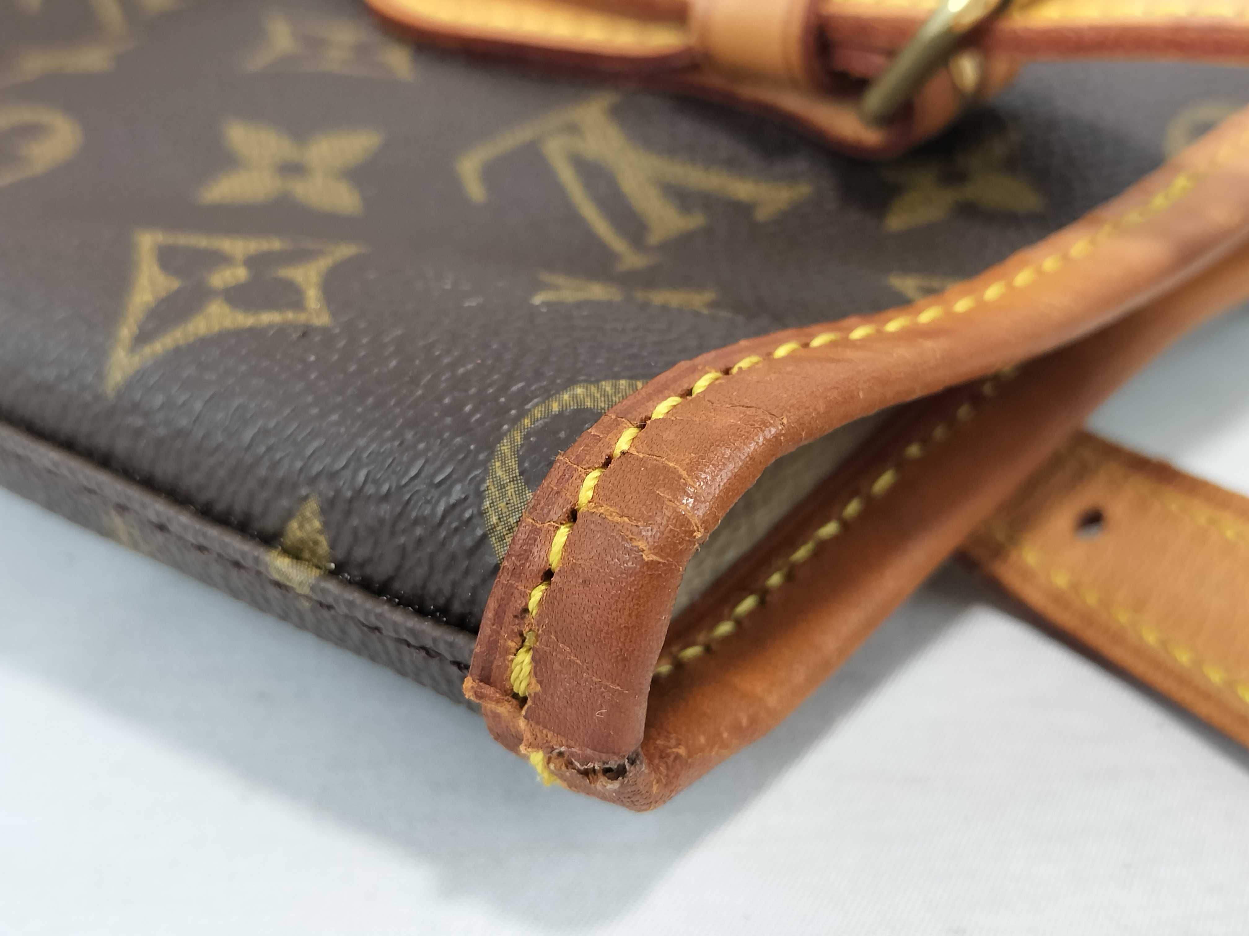 Monogram LV Bucket PM Tote Bag — view 15