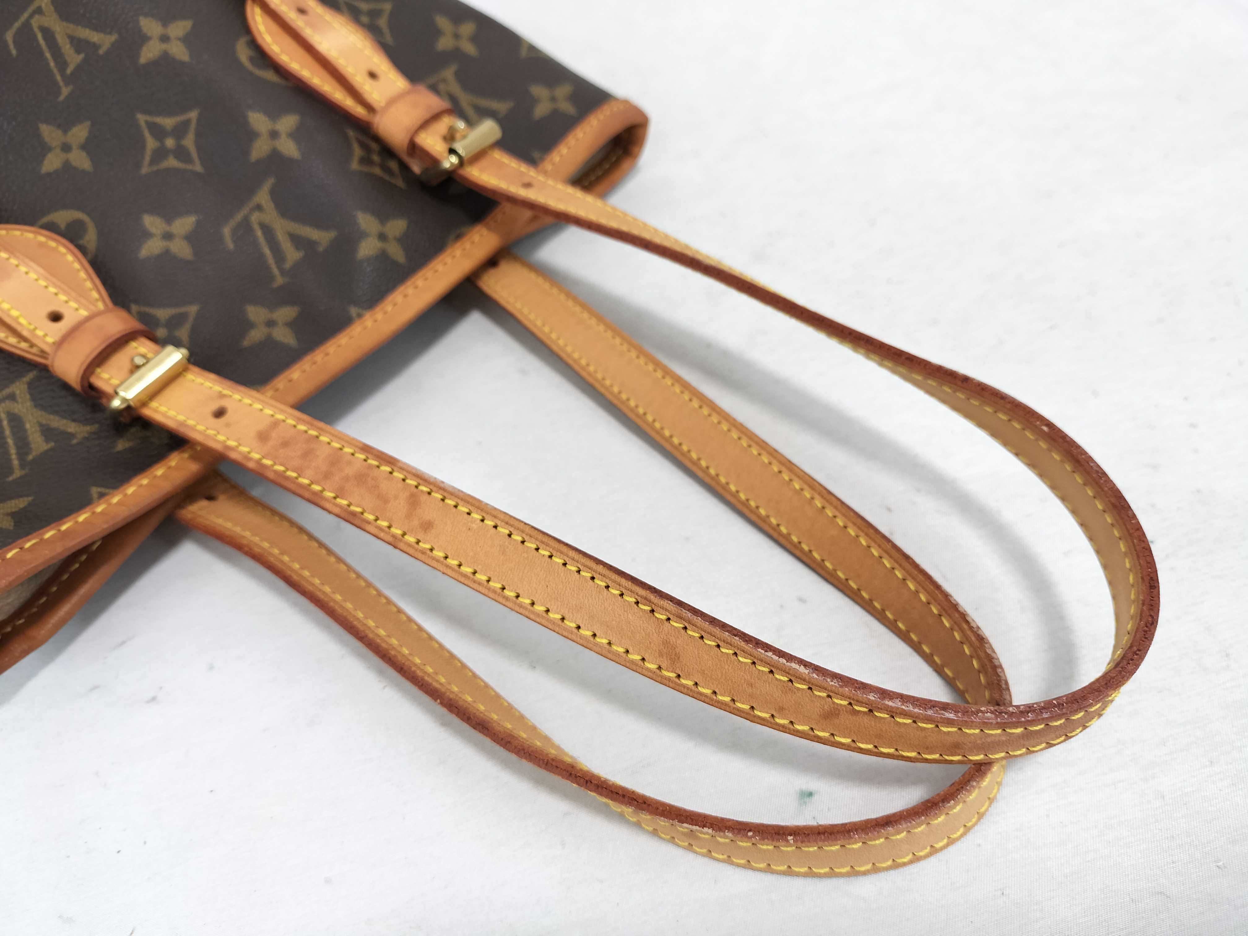 Monogram LV Bucket PM Tote Bag — view 3