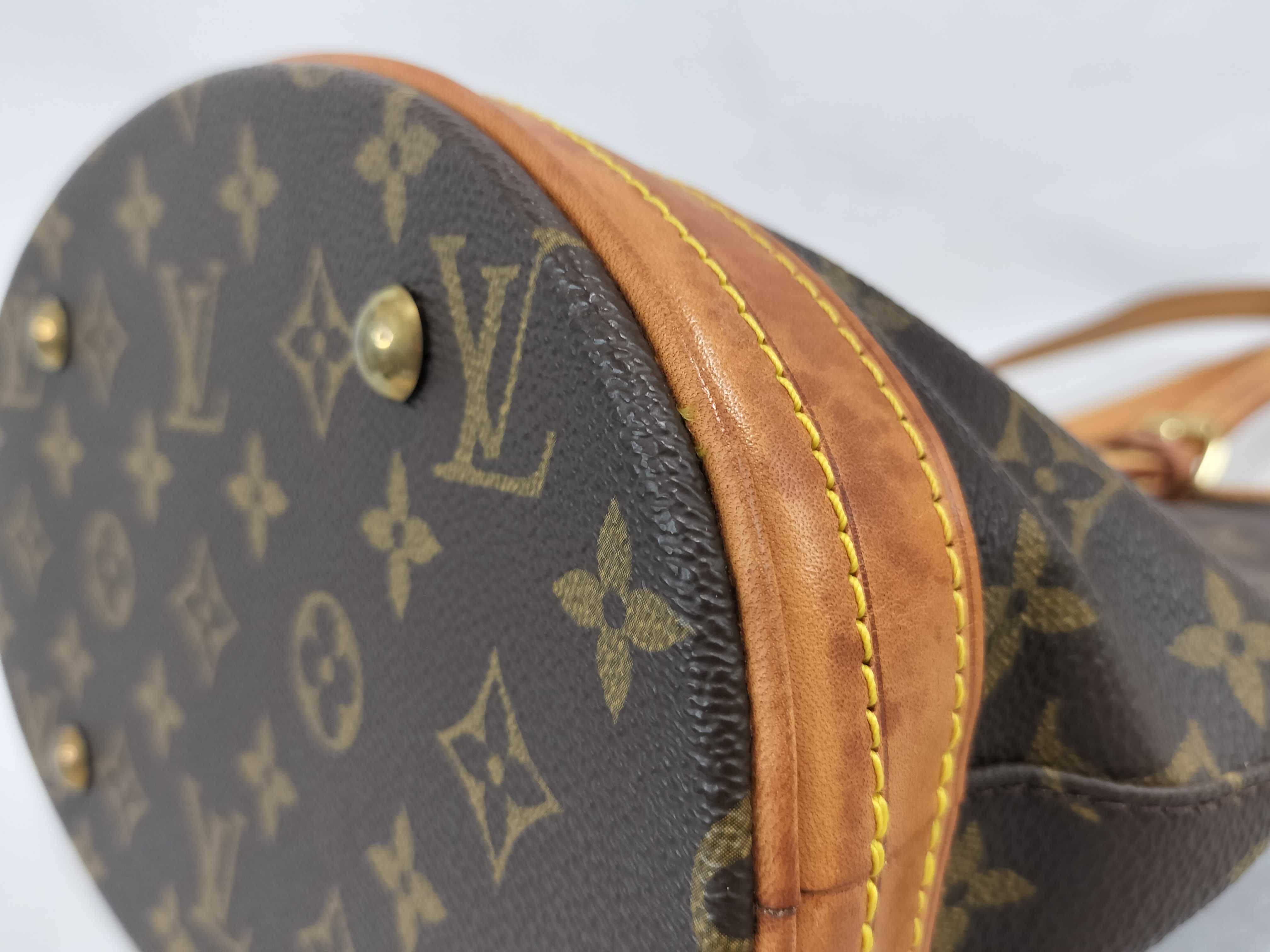 Monogram LV Bucket PM Tote Bag — view 6