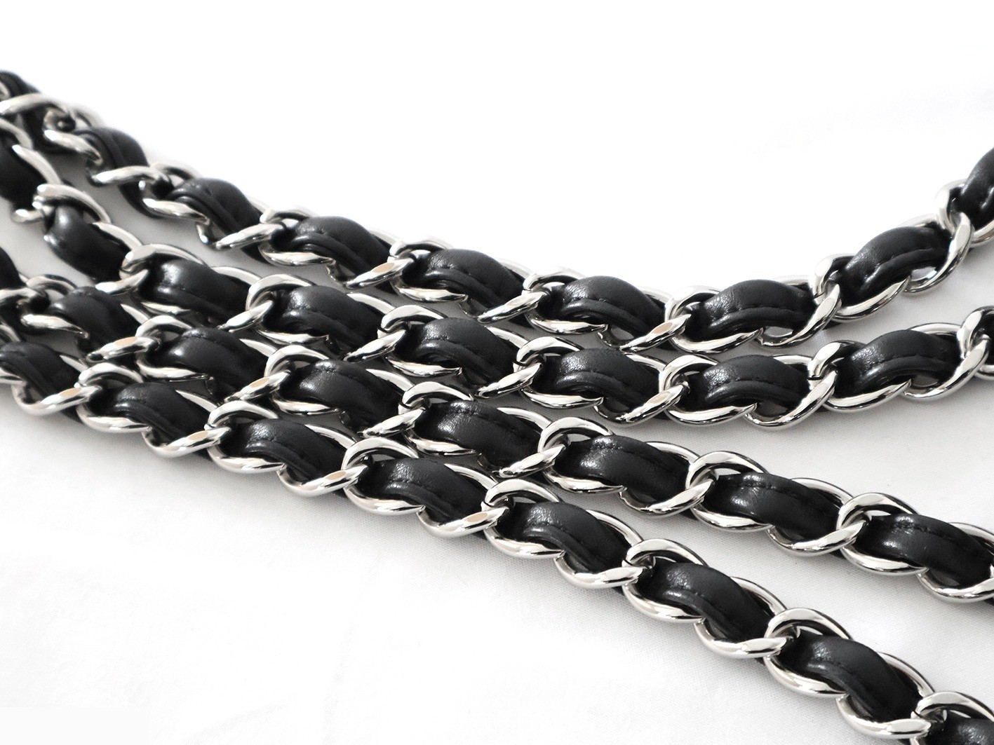 Large Matelassé 30 Lambskin Double Flap Double Chain Shoulder Bag, Black — view 9