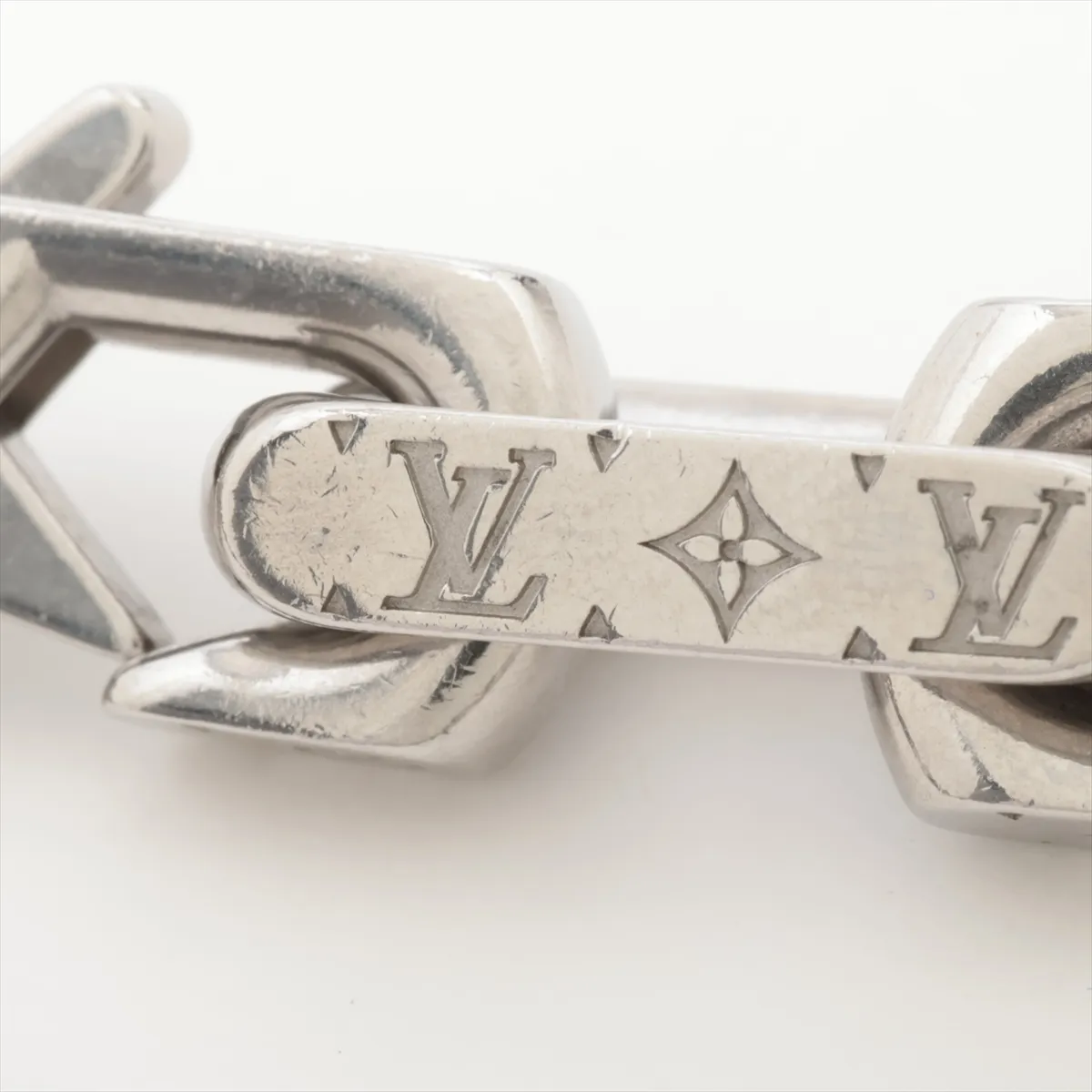 M00307 Collier Chain Monogram LE0233 Necklace, Metal, Silver, with dents, — view 4