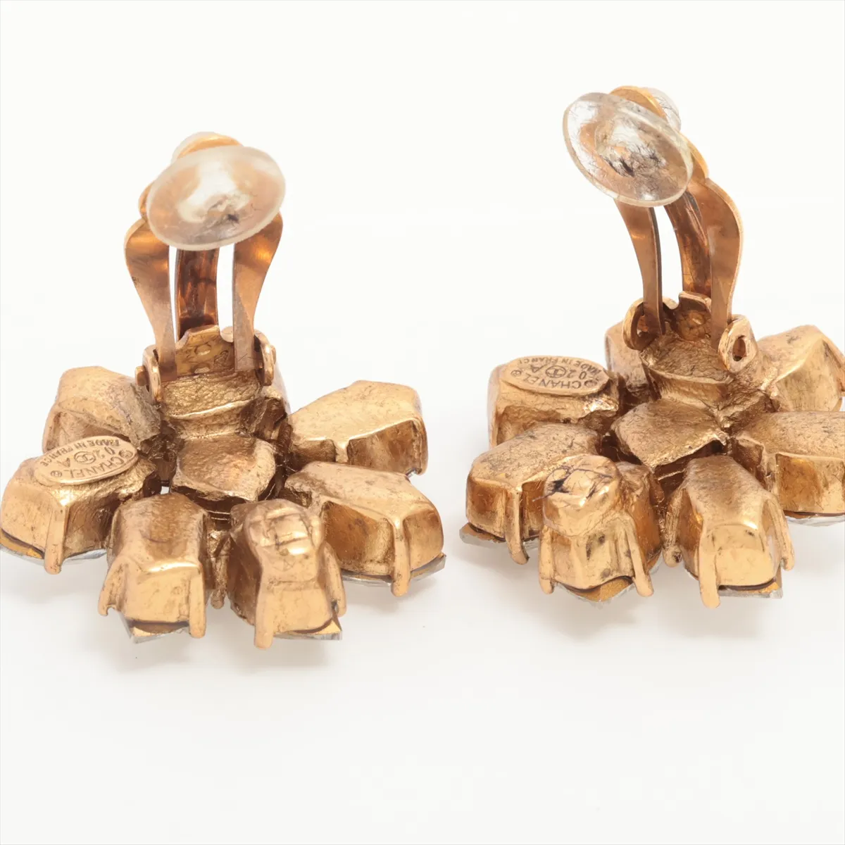 Coco Mark Flower 02A Earrings (Pair) GP x Rhinestone Gold — view 4