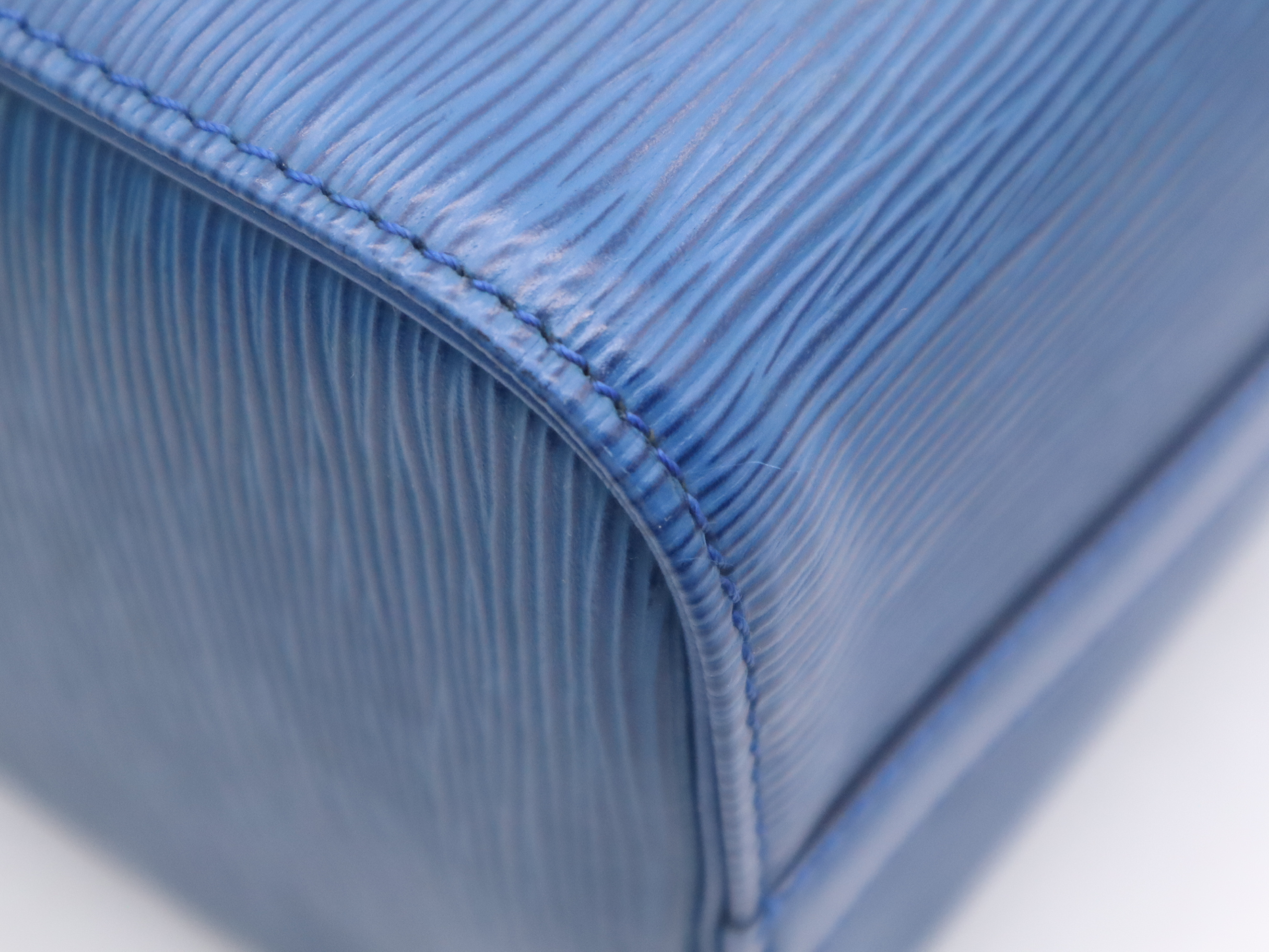 M43015 Epi Speedy 25 Toledo Blue Handbag — view 11