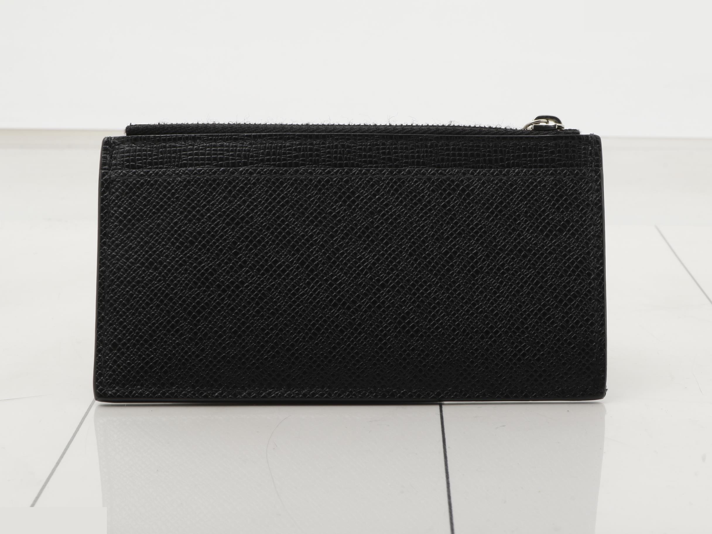 Coin card holder — view 2