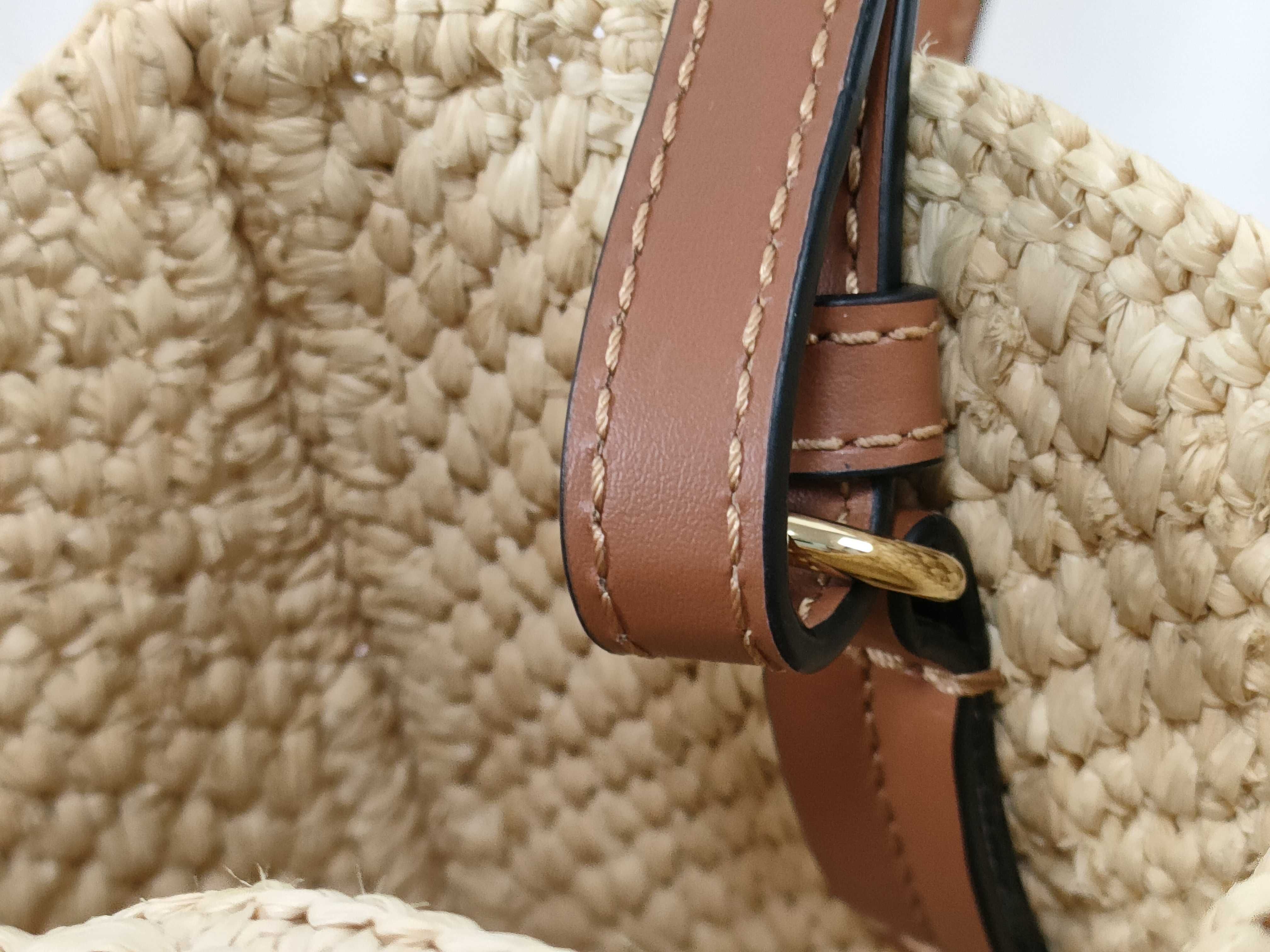 Font Tote Small Raffia 2-Way Handbag Beige Handbag — view 10