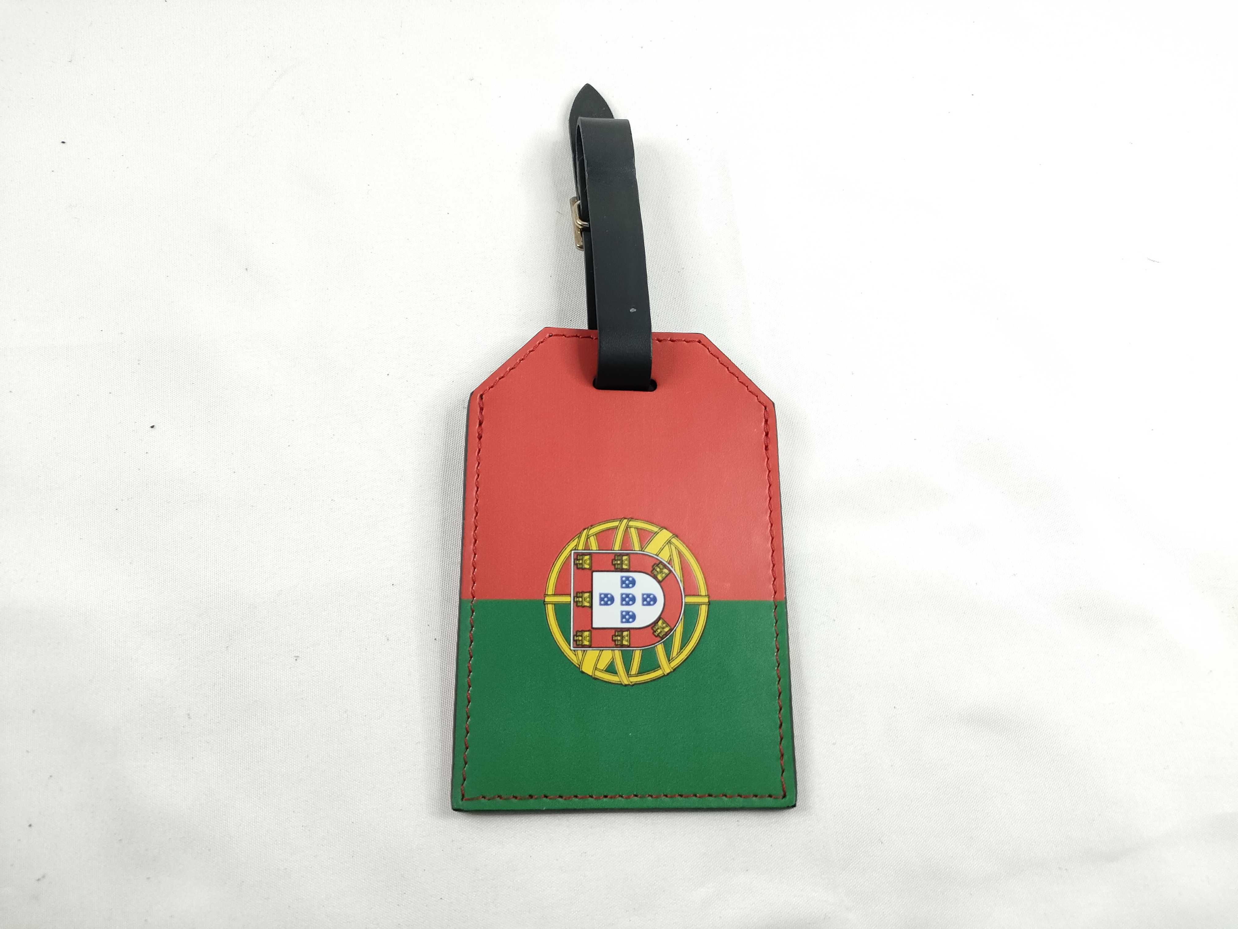 Name Tag (Red), Dust Bag, and Other Accessories — view 2