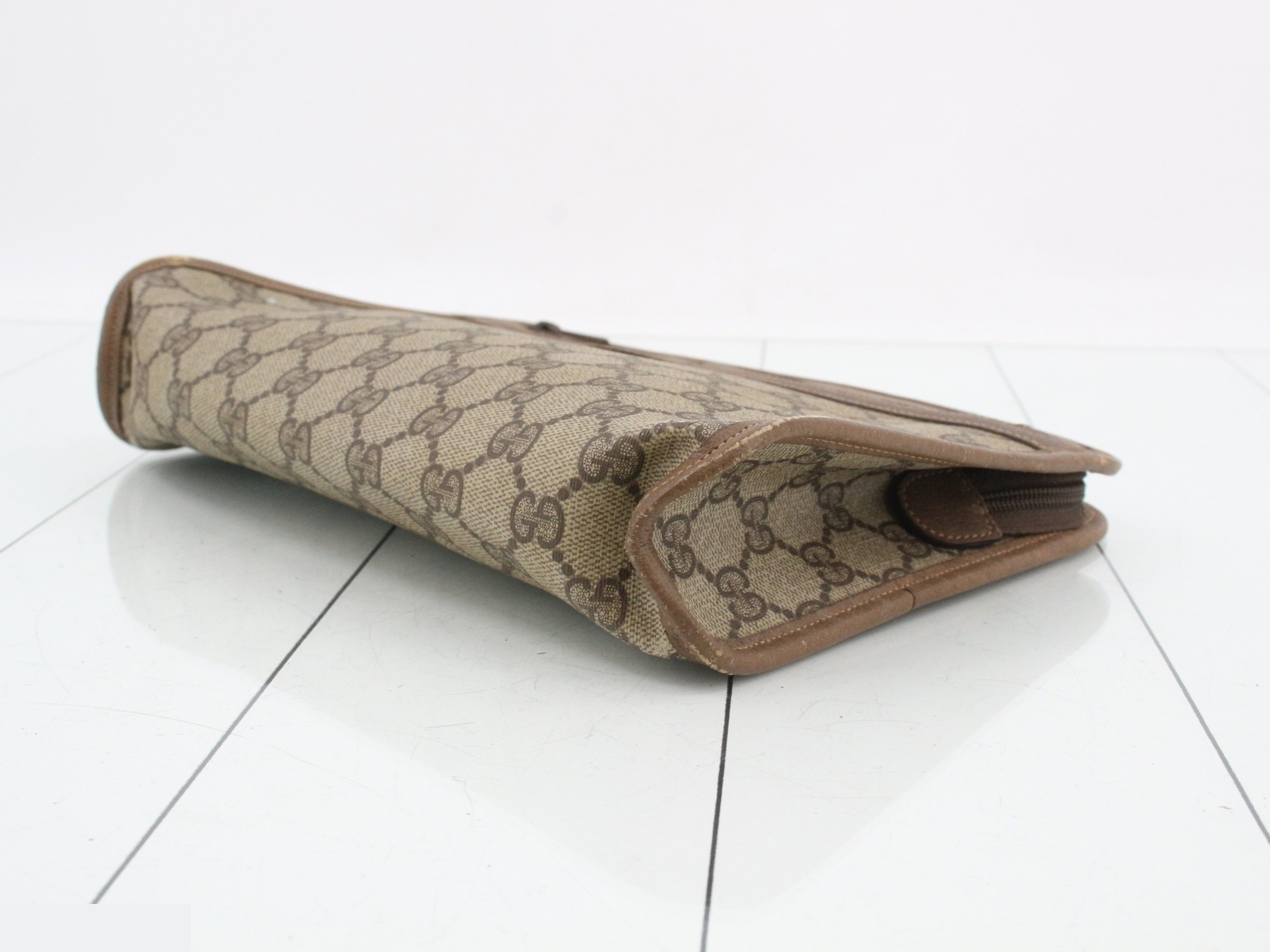 GG Supreme Leather Second Bag — view 6