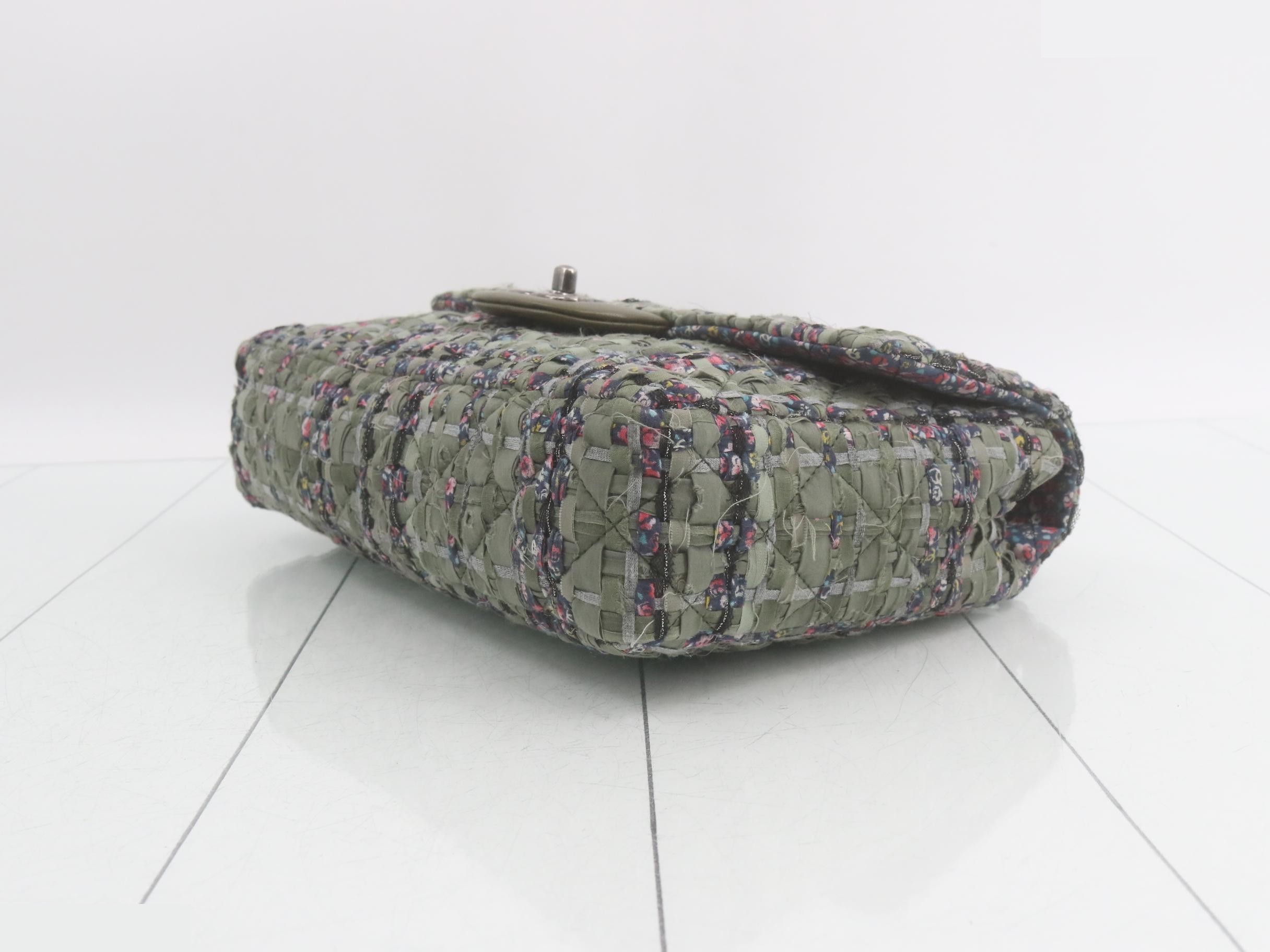 Matelassé Tweed Chain Shoulder Bag — view 6