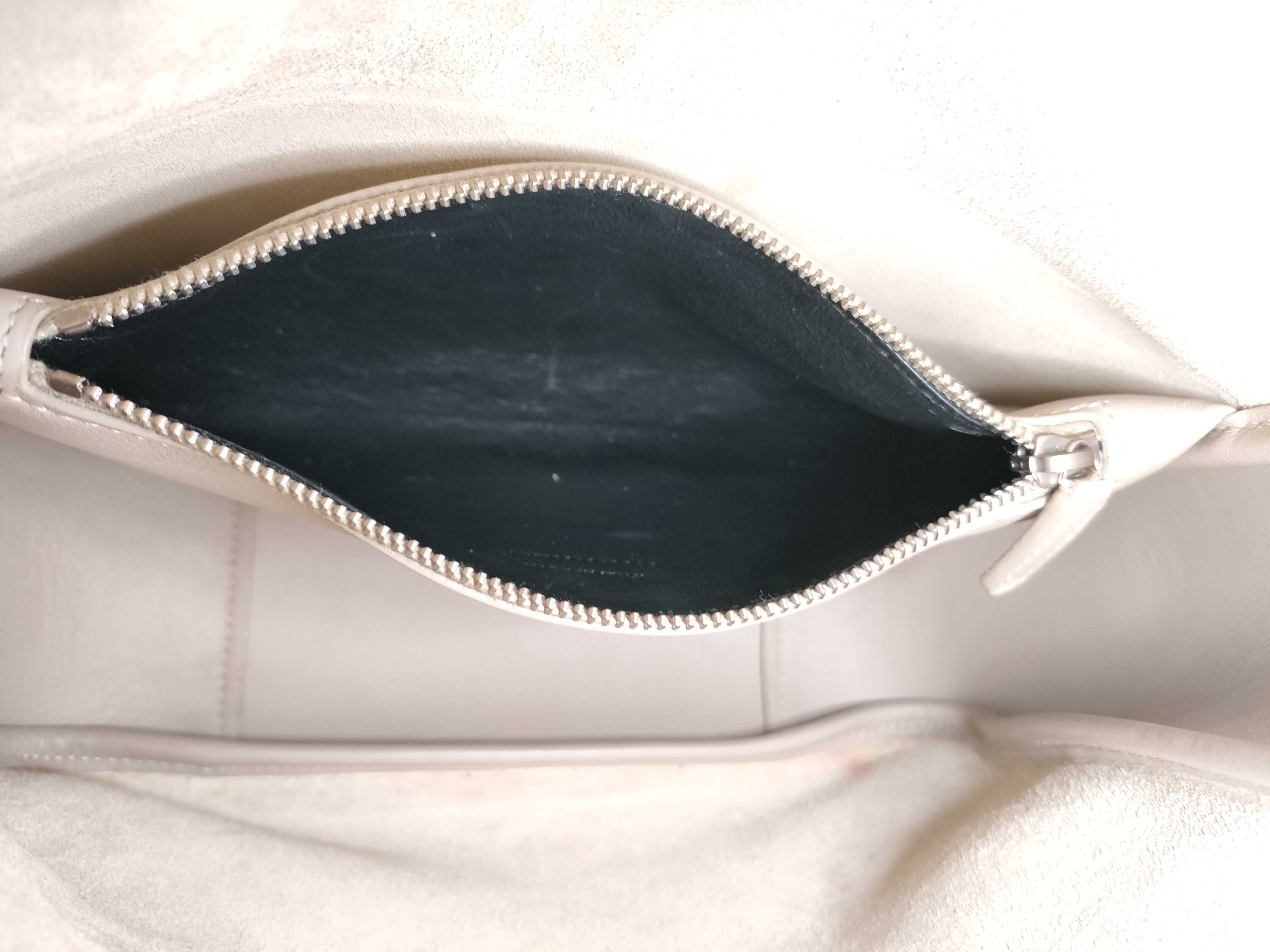 Yves Cassandra Shoulder Bag — view 12
