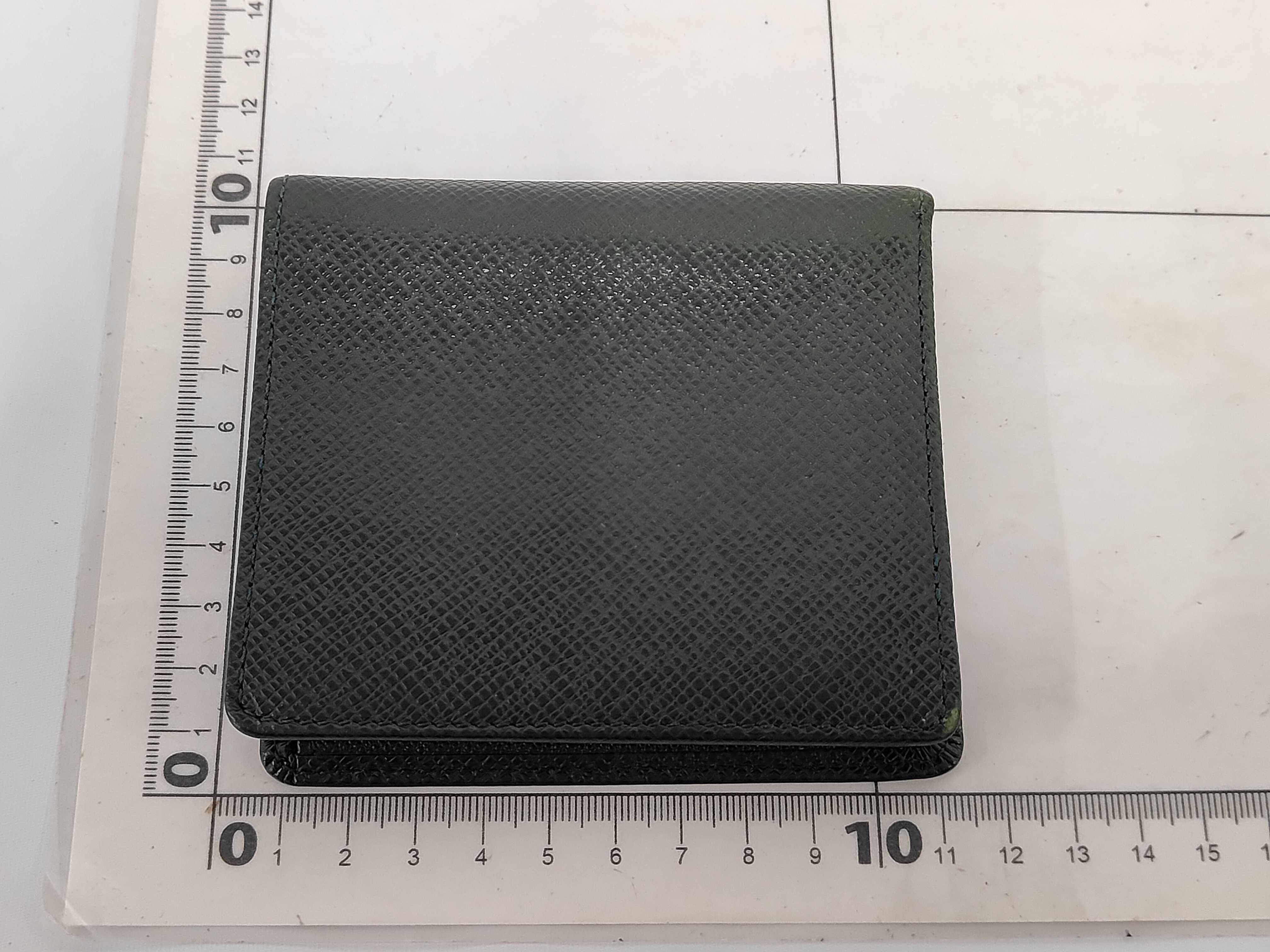 Taiga M30456 Cartes Crédit Compact Bi-fold Wallet Khaki — view 2