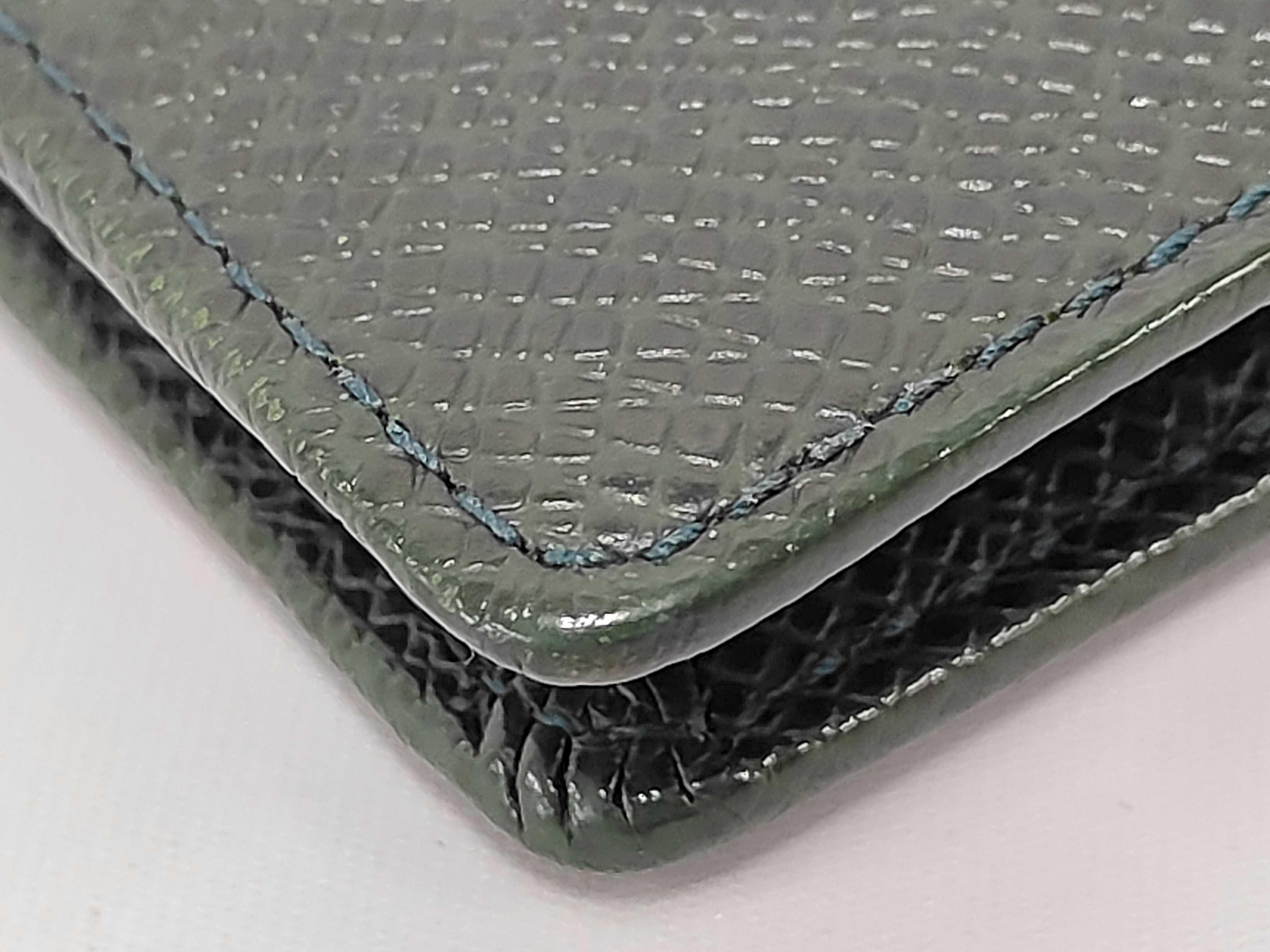 Taiga M30456 Cartes Crédit Compact Bi-fold Wallet Khaki — view 4