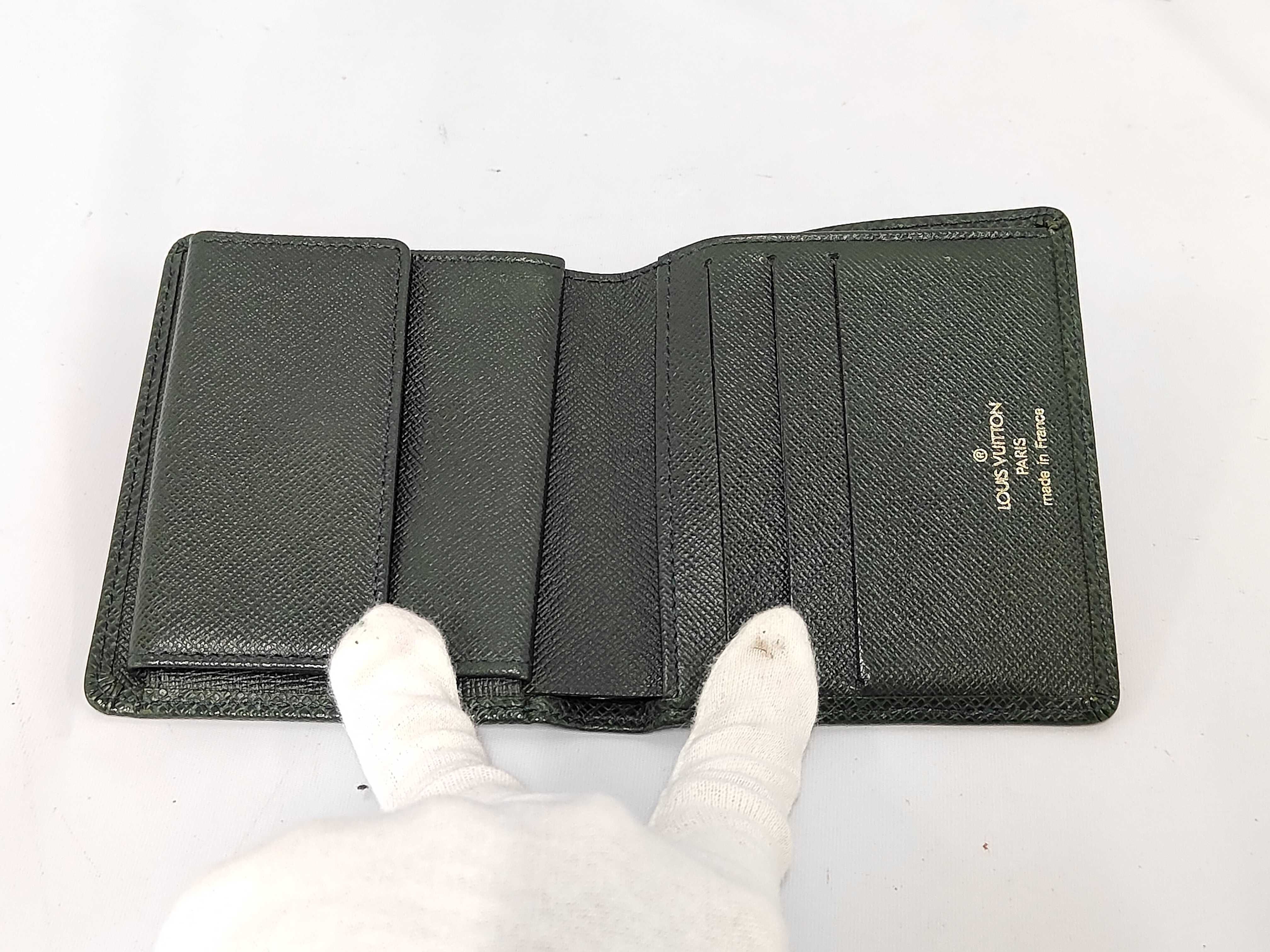Taiga M30456 Cartes Crédit Compact Bi-fold Wallet Khaki — view 7