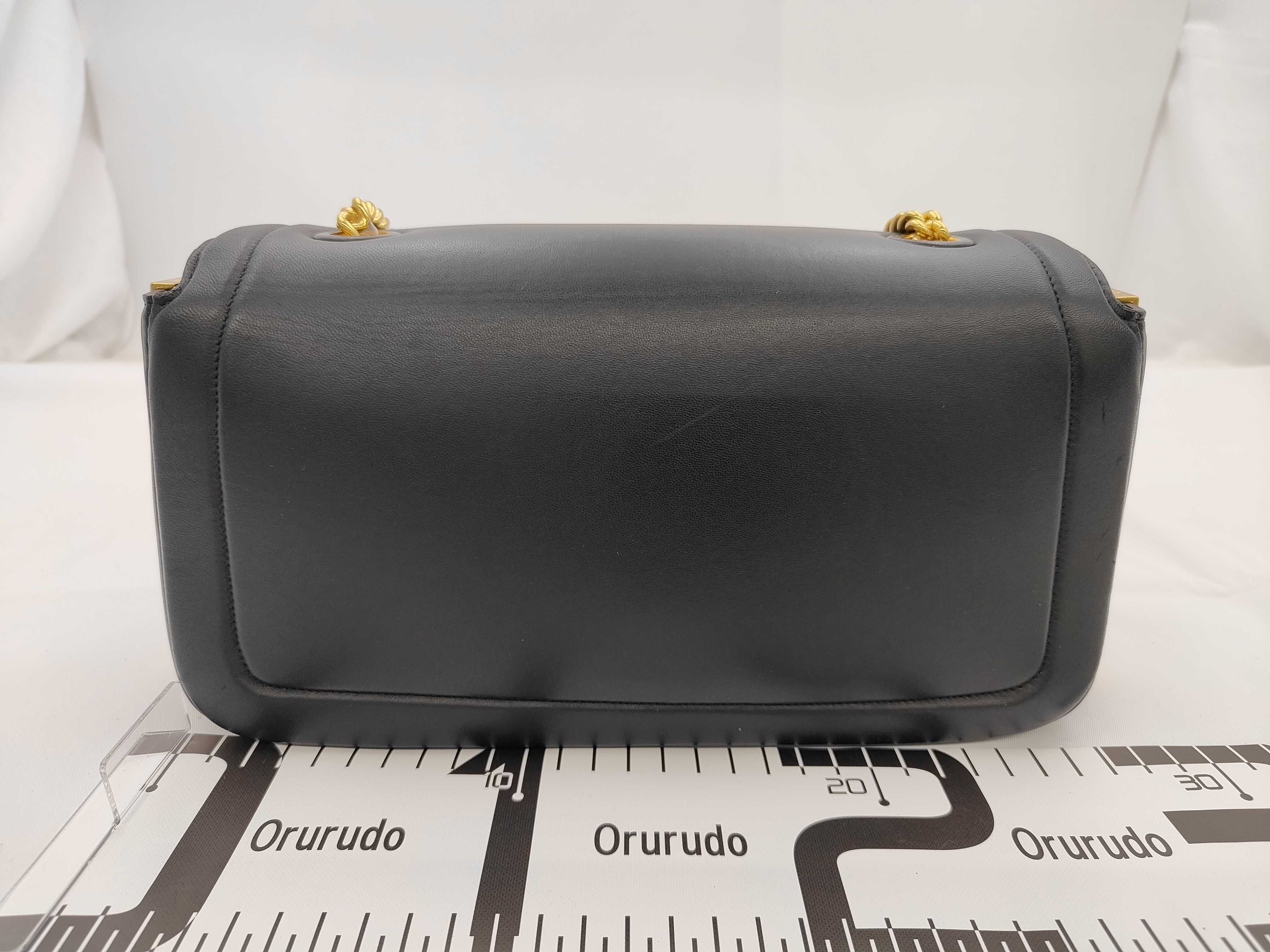 Chain Shoulder Leather Black Shoulder Bag — view 2