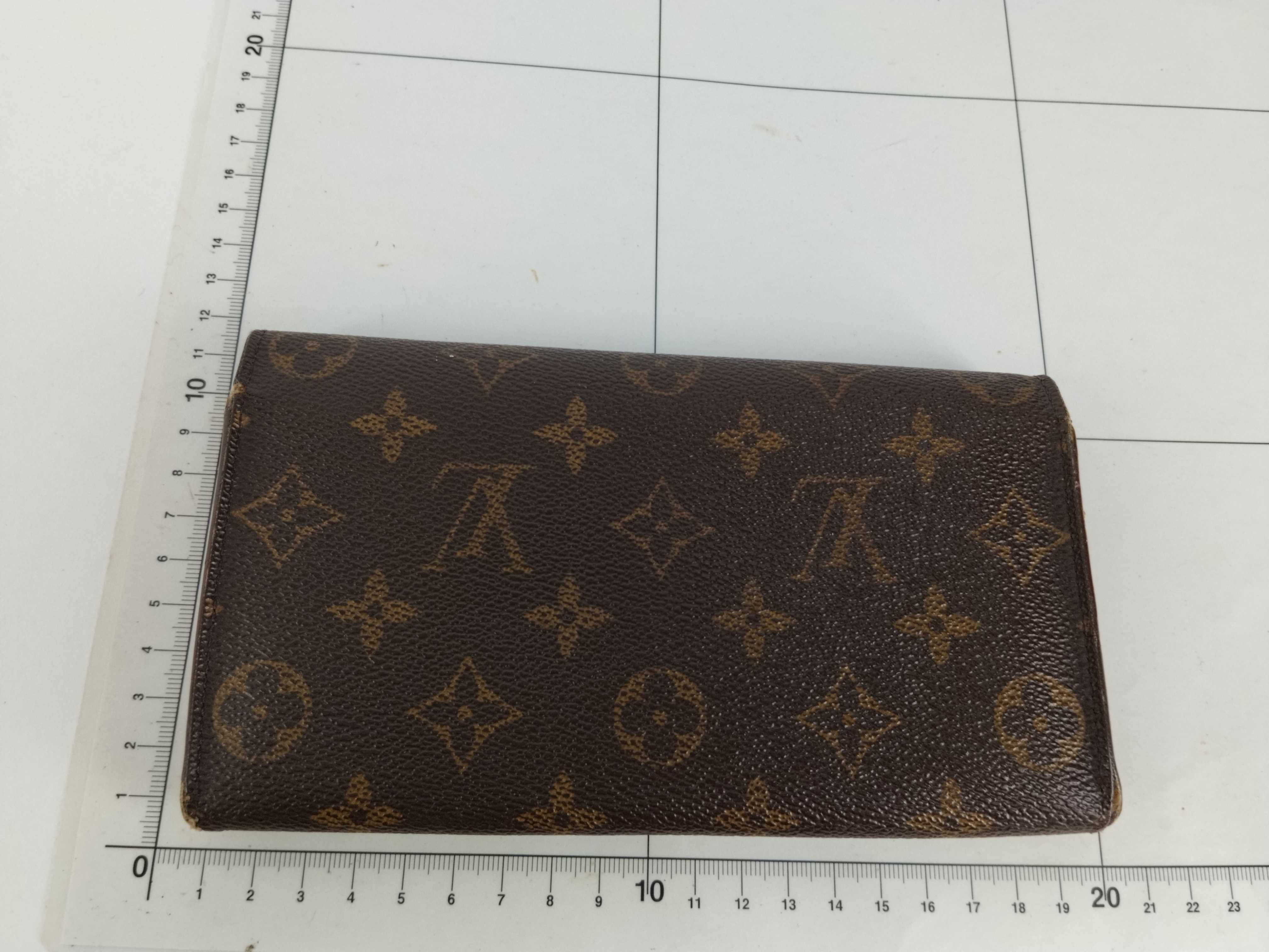 Monogram LV Wallet Pochette Porte Monnaie Credit Brown Wallet — view 2