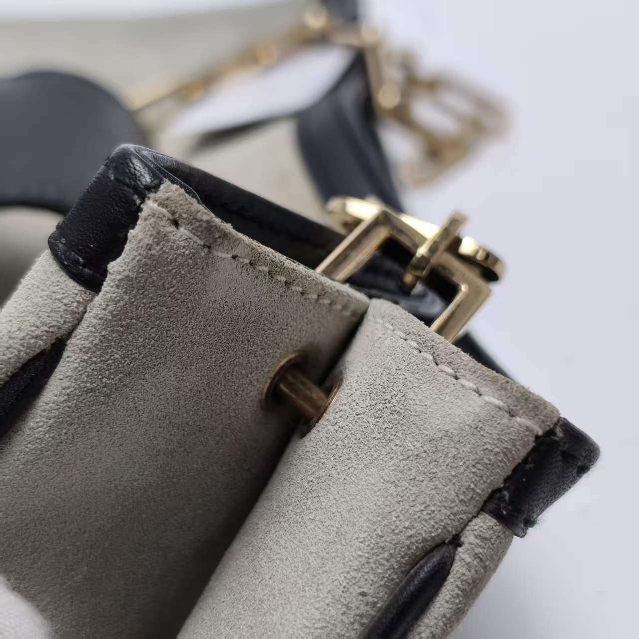 【*Shipped from: China*】GUCCI Suede Handbag 0014001 — view 12