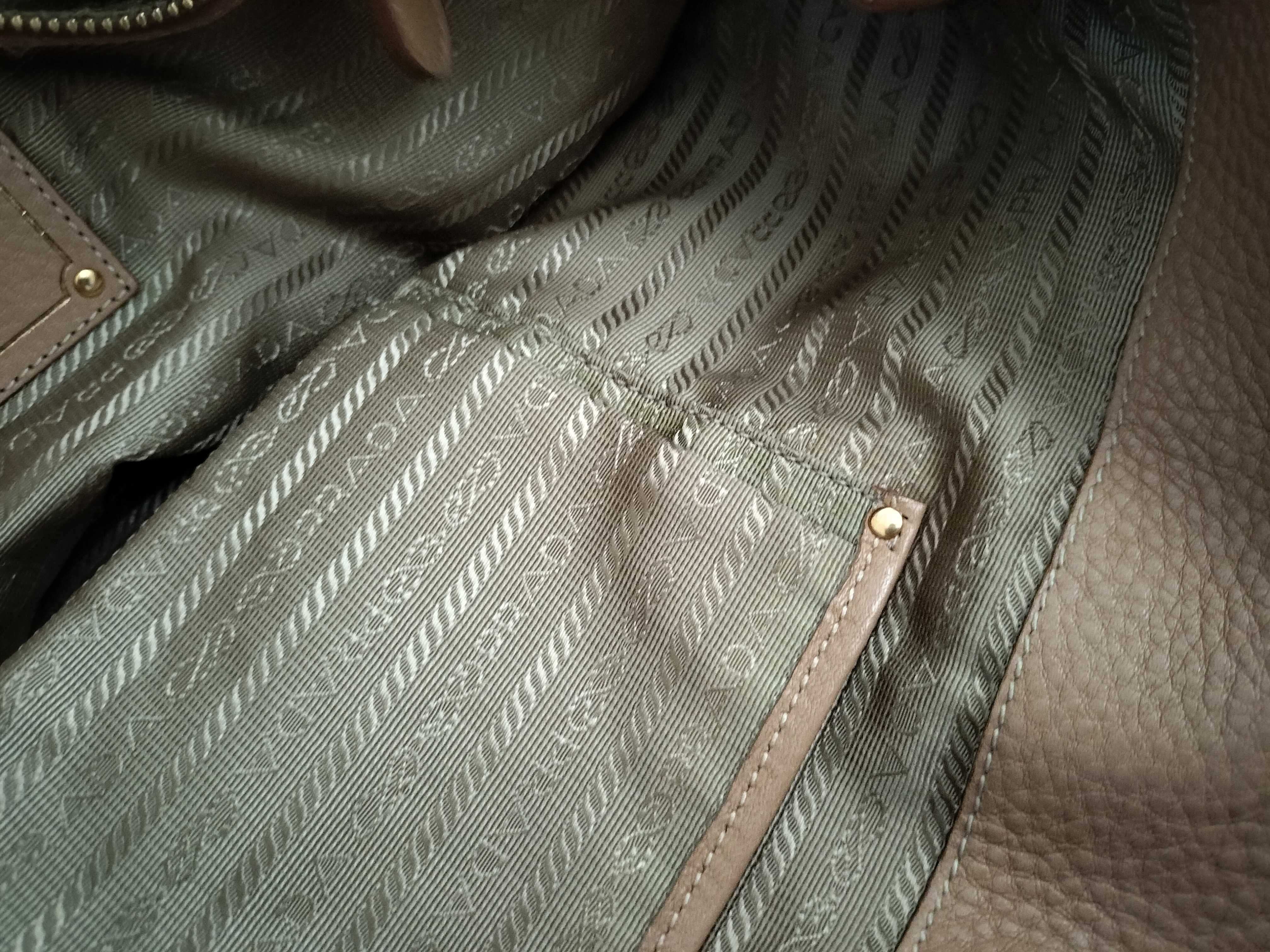 Vitello Daino Leather 2-Way Tote Bag, Beige Tote Bag — view 12