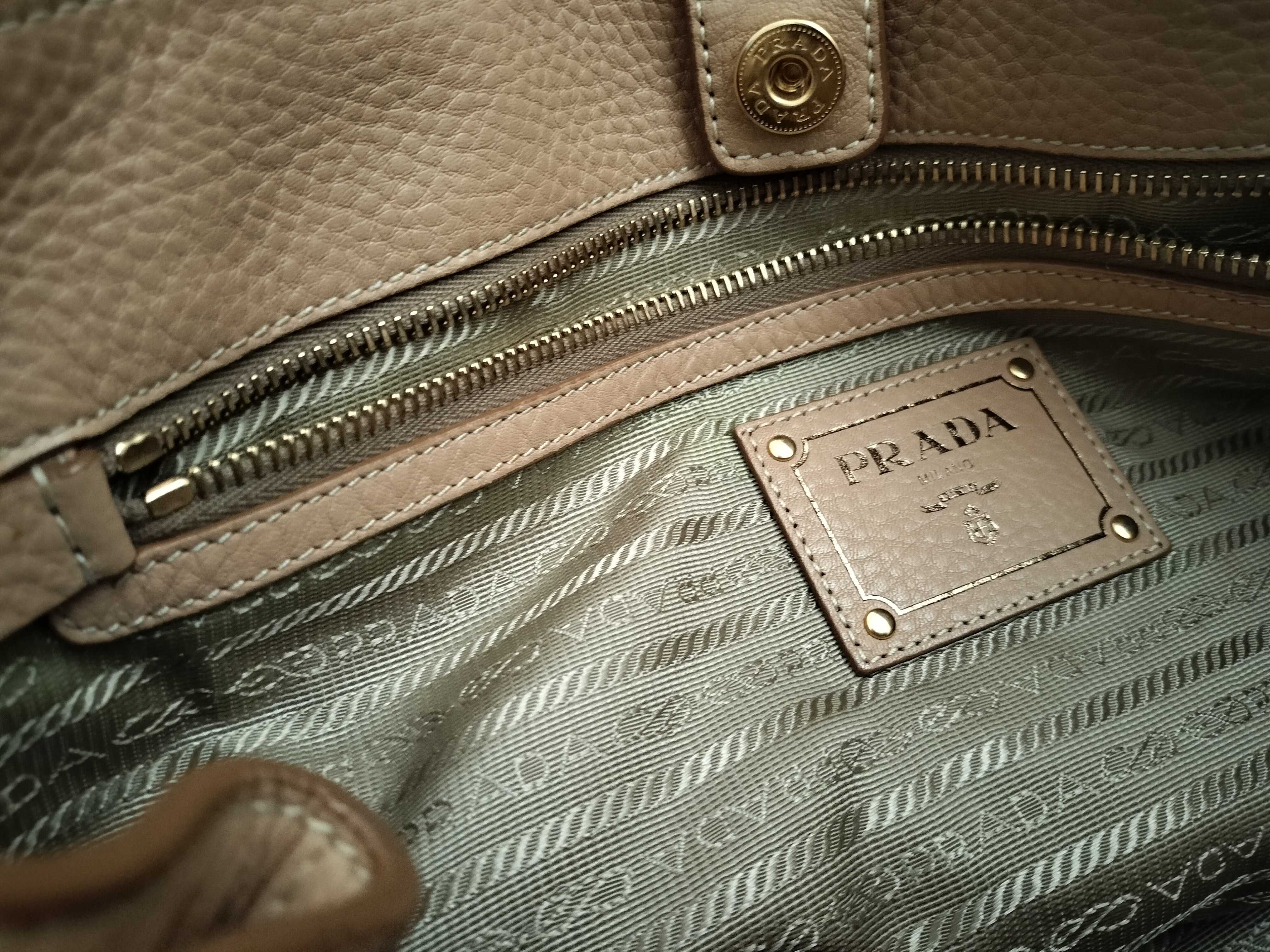 Vitello Daino Leather 2-Way Tote Bag, Beige Tote Bag — view 13