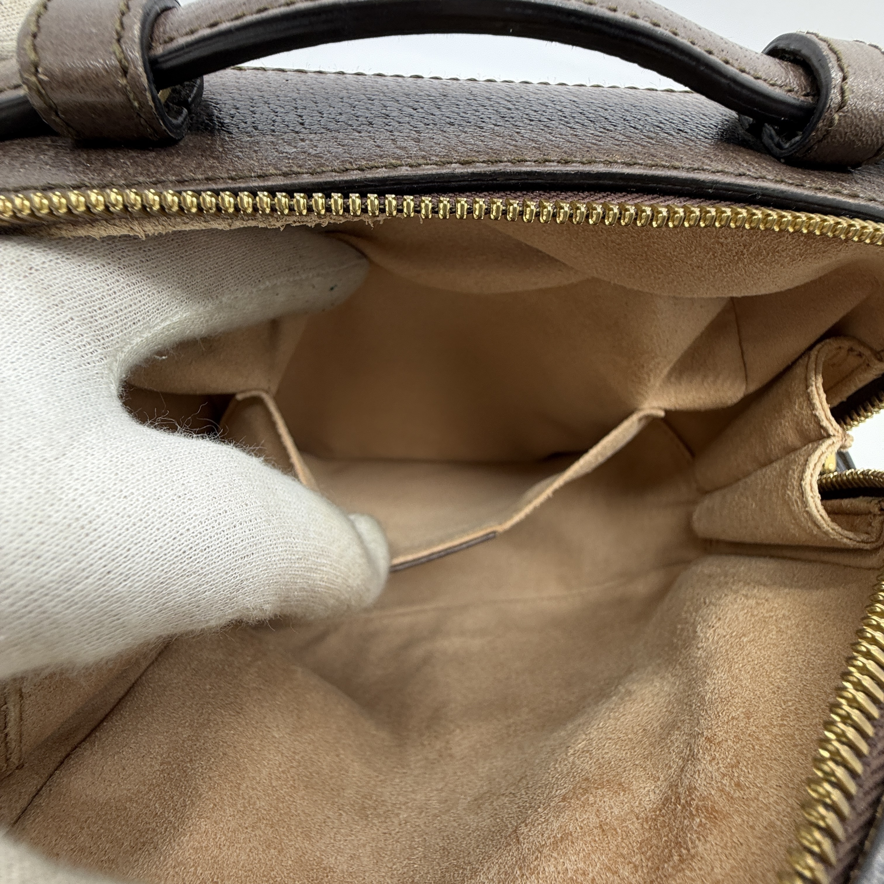 Ophidia GG Supreme Handbag — view 13