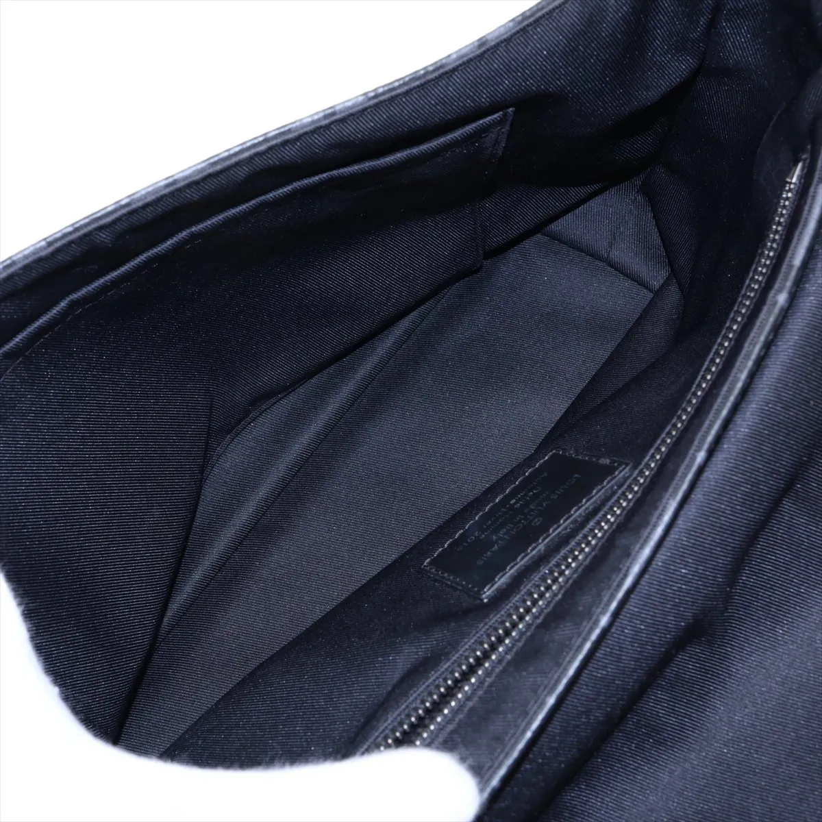 Monogram Eclipse Messenger Voyage PM M40511 FO2188 Black — view 6