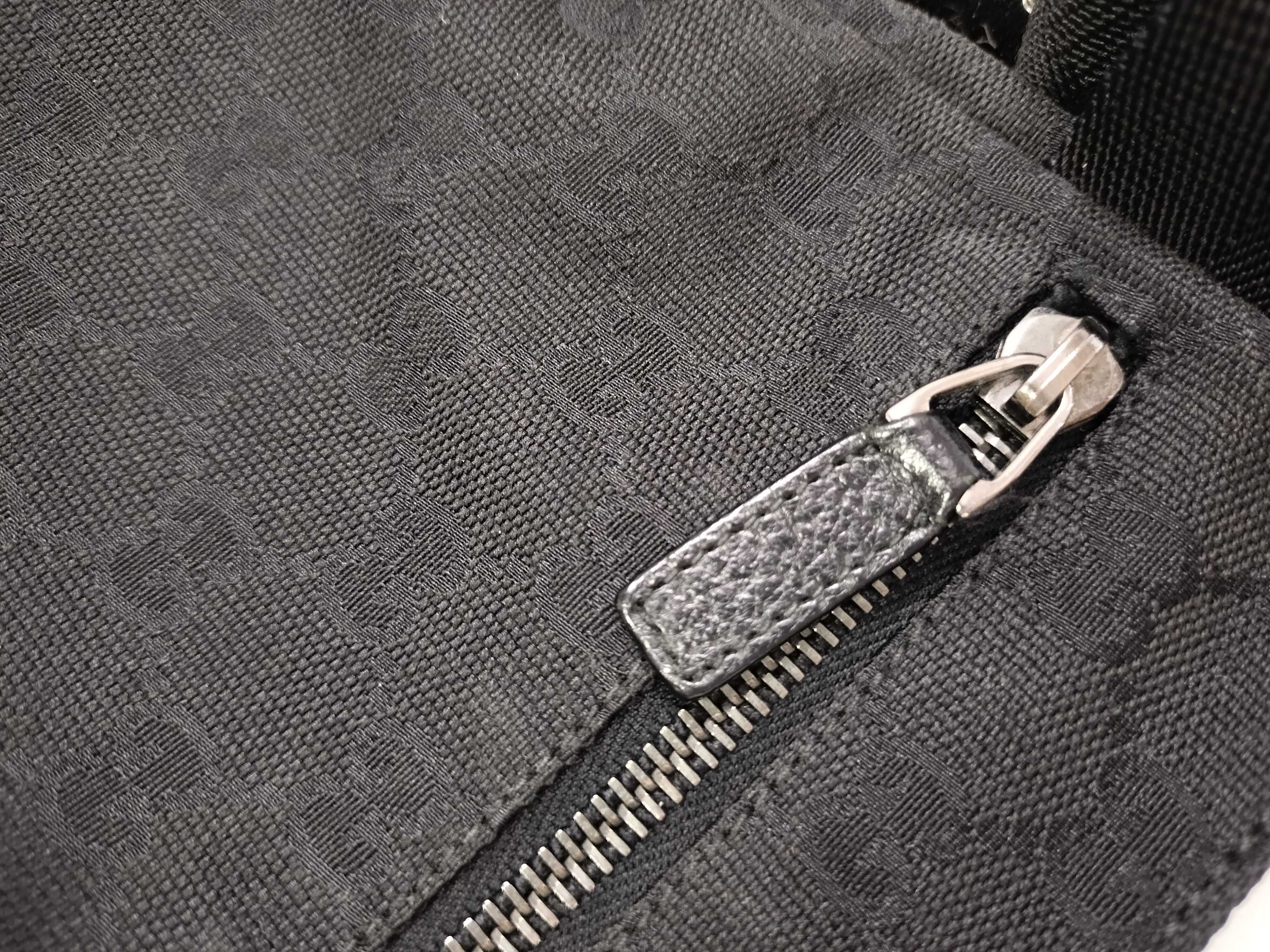 GG Canvas Shoulder Bag — view 13