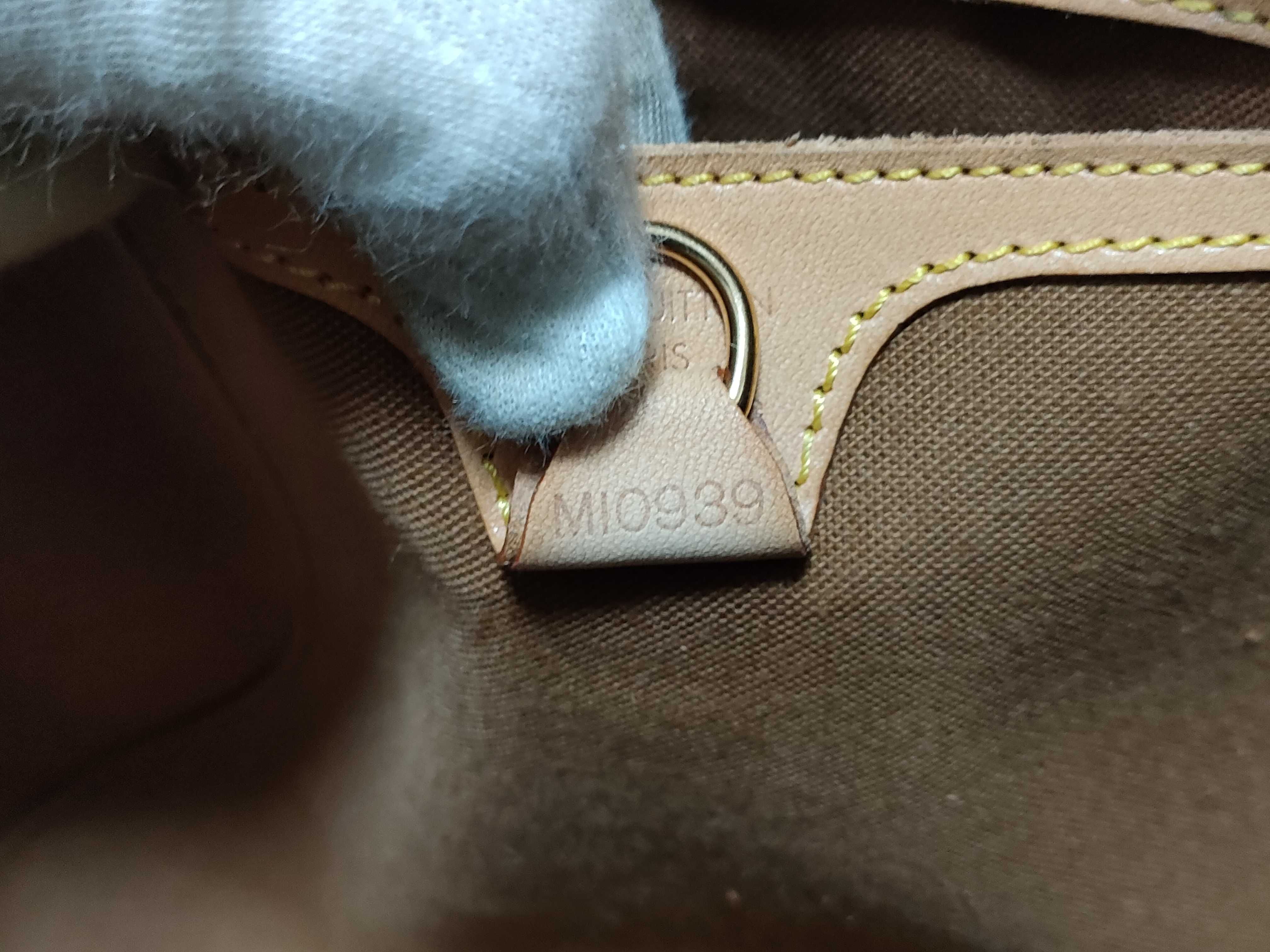 Monogram Ellipse GM M51126 MI0939 Handbag — view 13