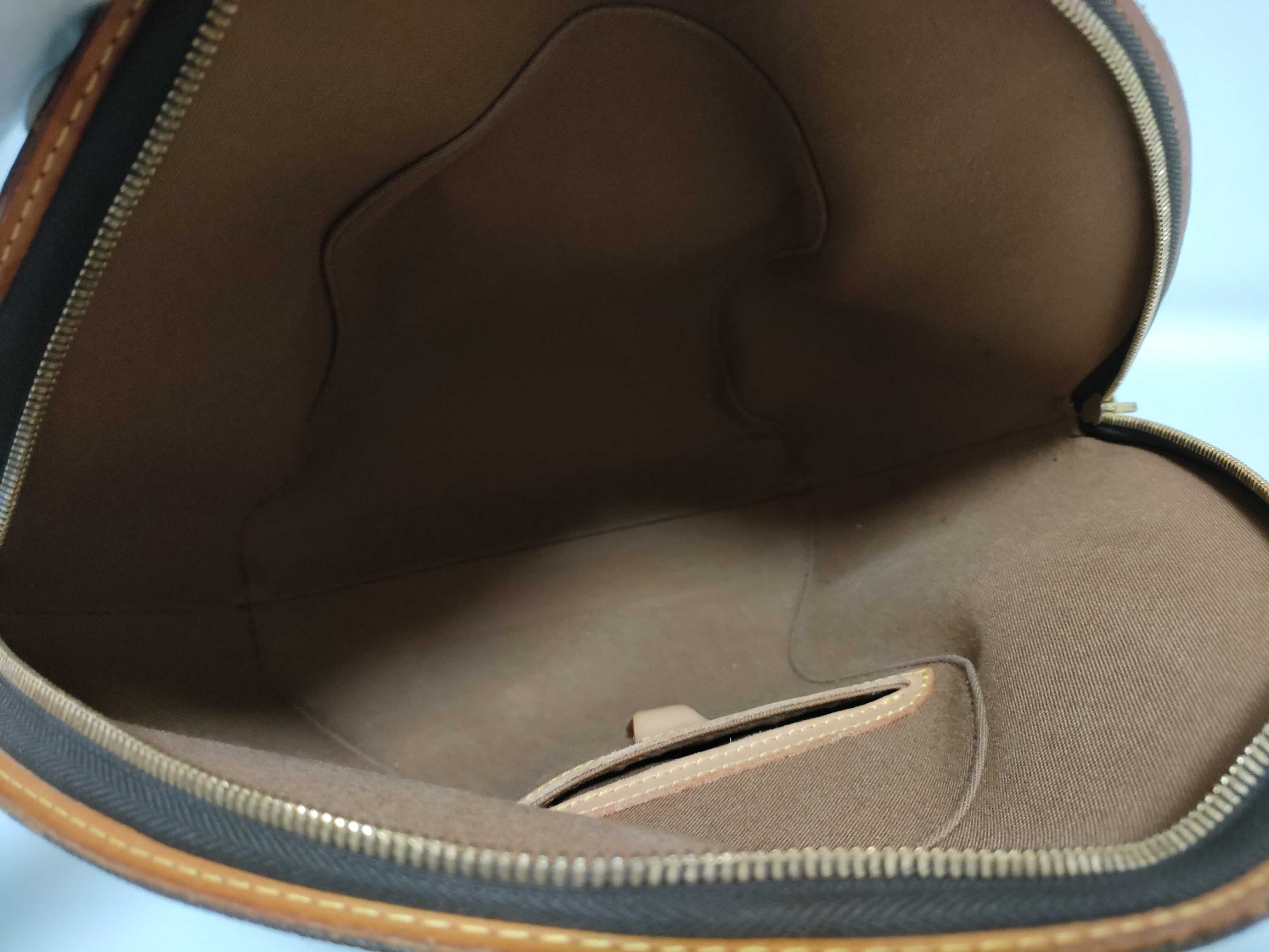 Monogram Ellipse GM M51126 MI0939 Handbag — view 10