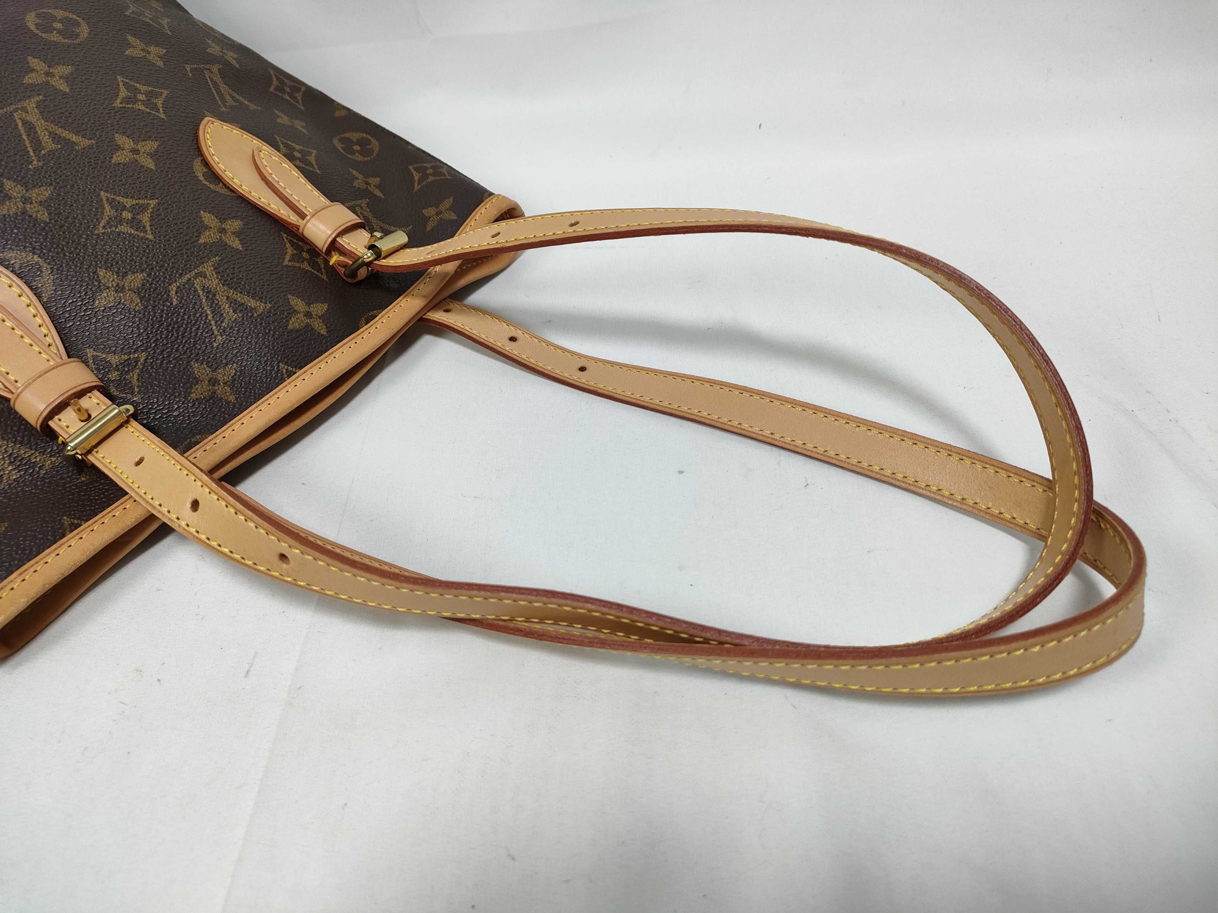 Monogram Louis Vuitton M42238 Bucket PM FL0032 Tote Shoulder Bag Monogram Tote Bag — view 9
