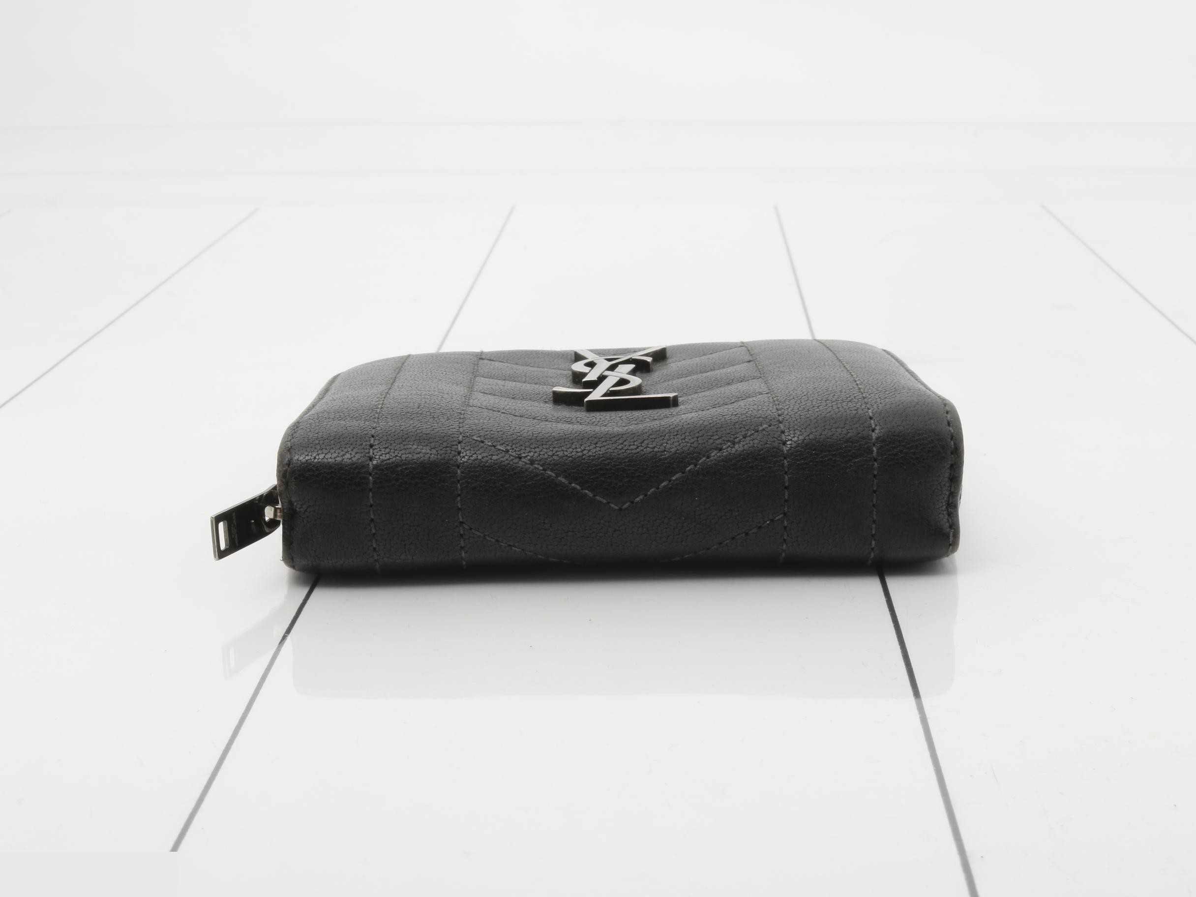 Cassandra Wallet — view 3