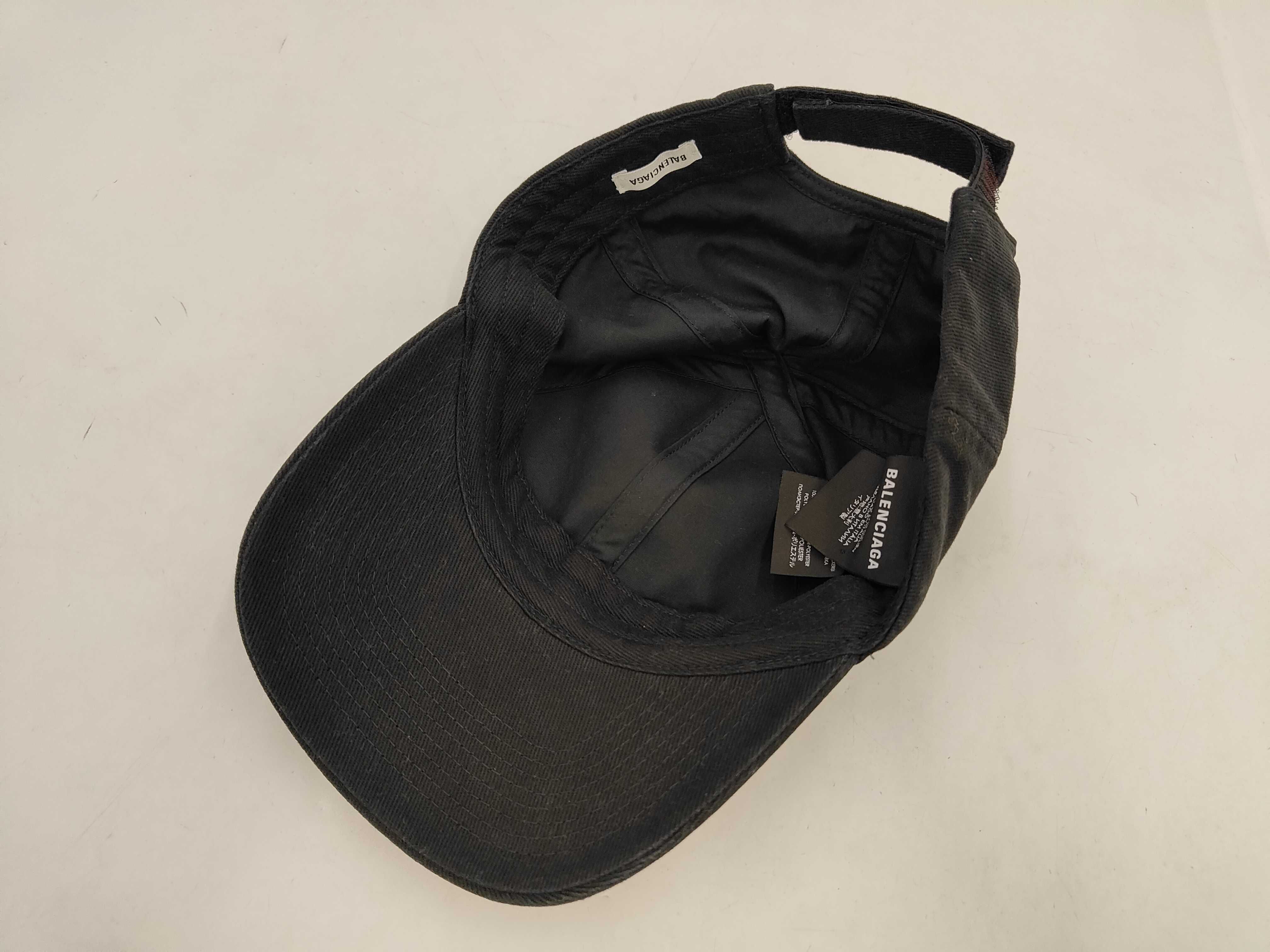 hats and other accessories — view 6