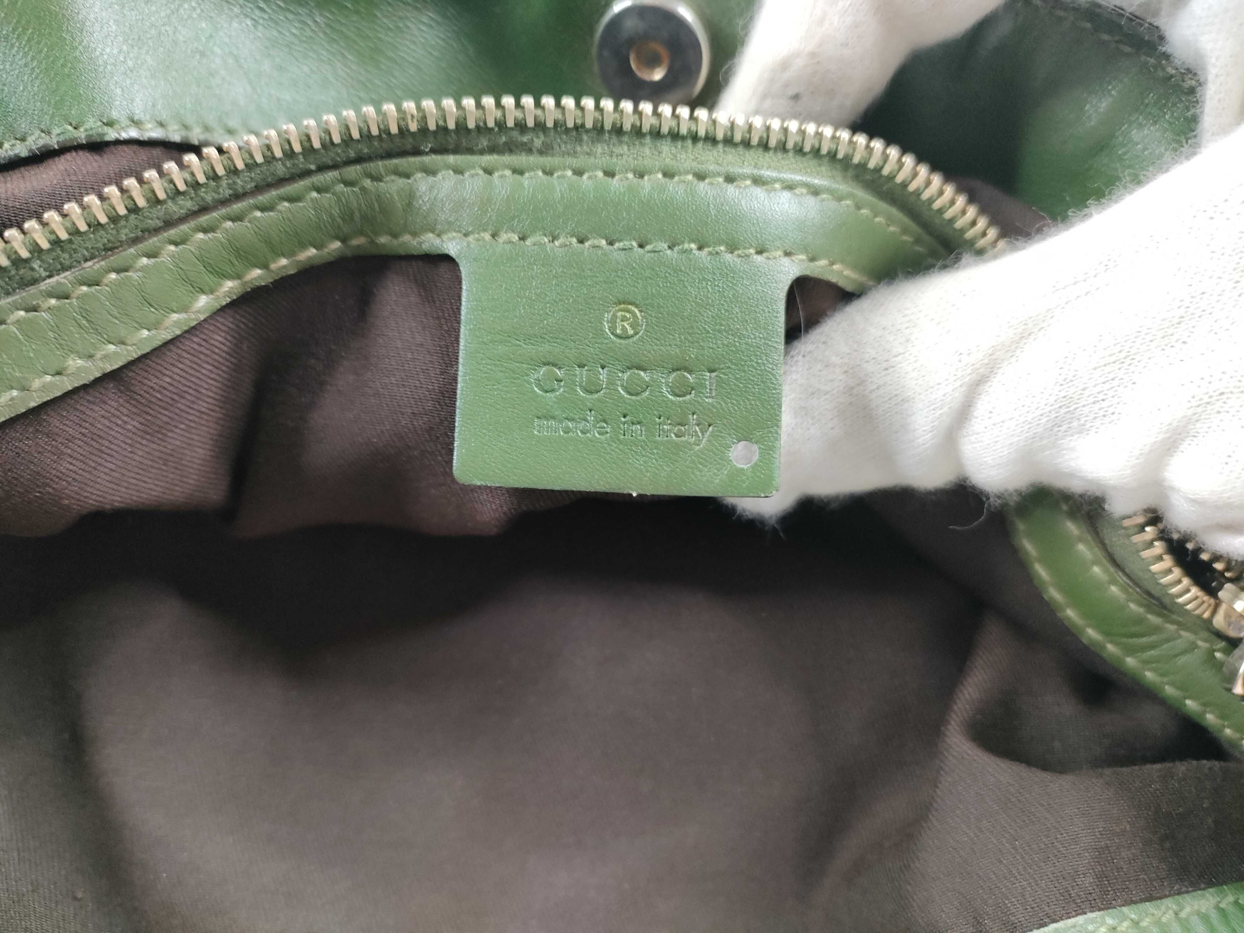 Interlocking GG Mushroom Flora Multicolor Velour Shoulder Bag 162886 — view 11