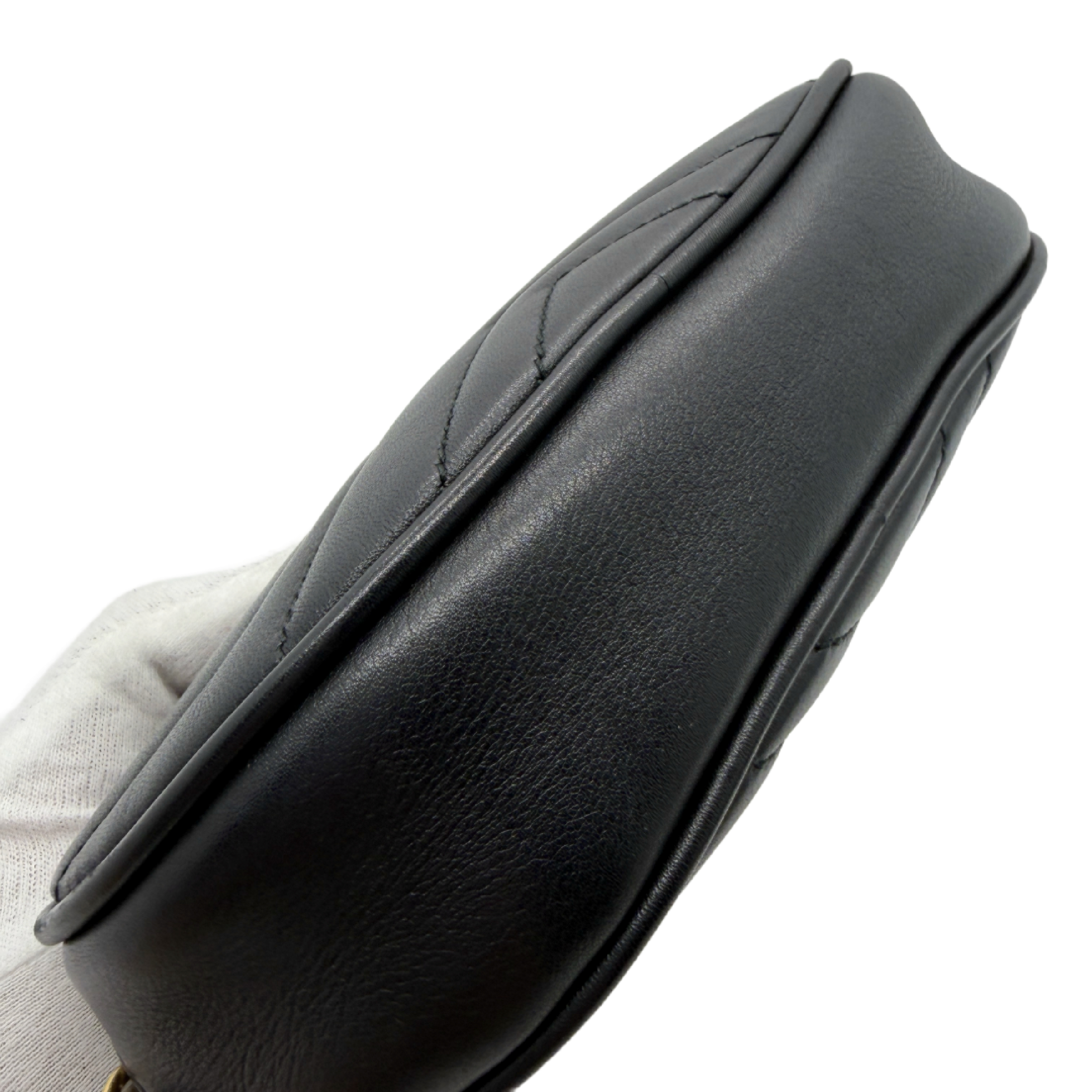 GG Marmont Matelassé Belt Bag Waist Bag Black Leather Shoulder Bag — view 5