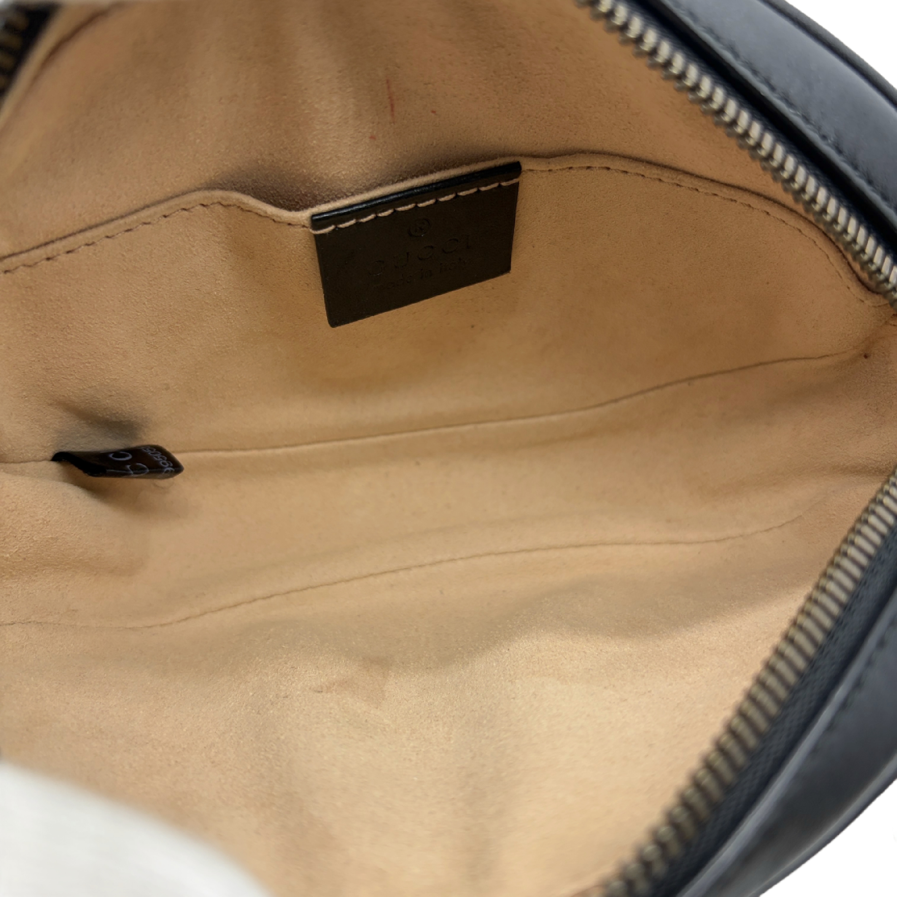 GG Marmont Matelassé Belt Bag Waist Bag Black Leather Shoulder Bag — view 7