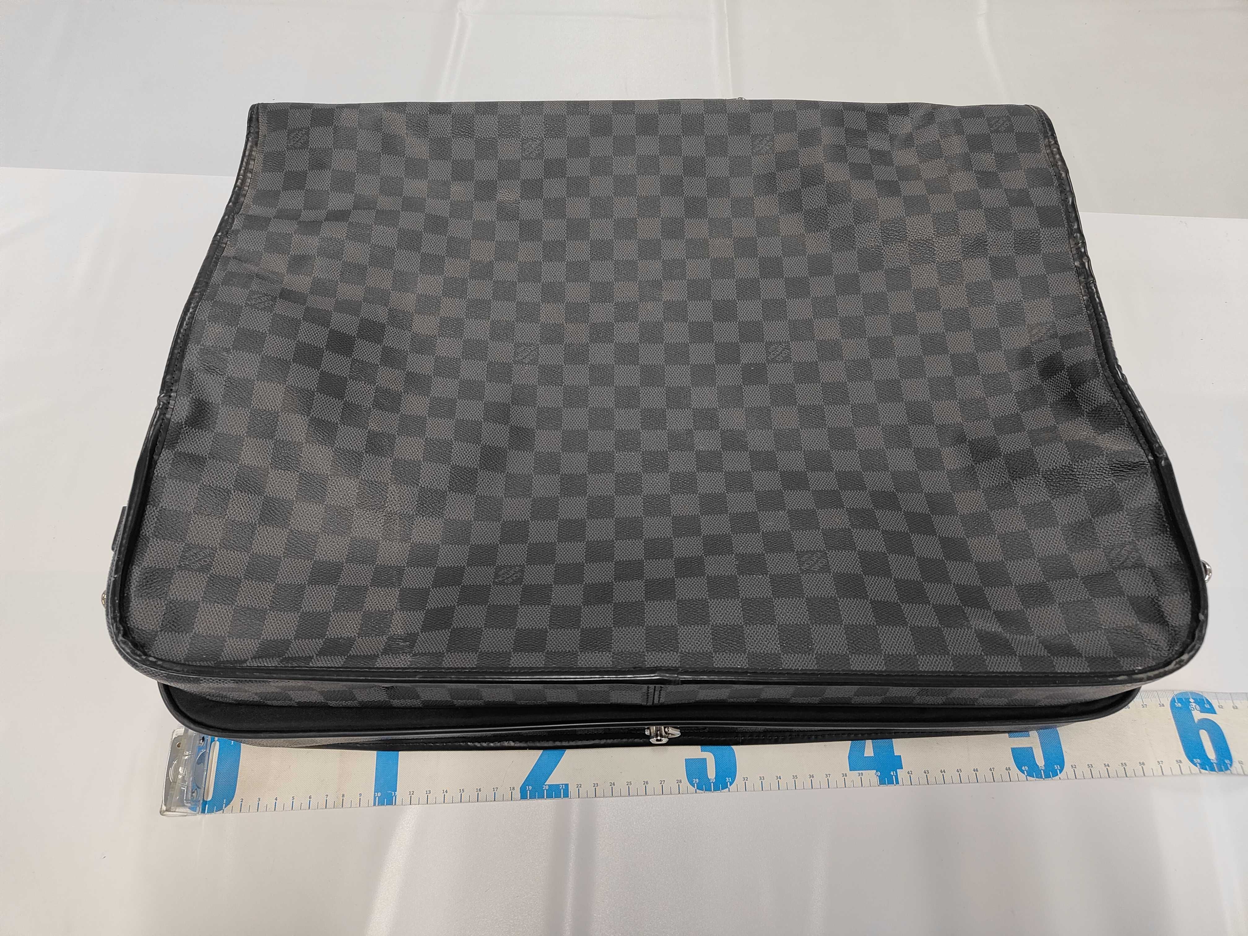 DU- Damier Graphite Garment Cover N41384 BA3164 Bag — view 2
