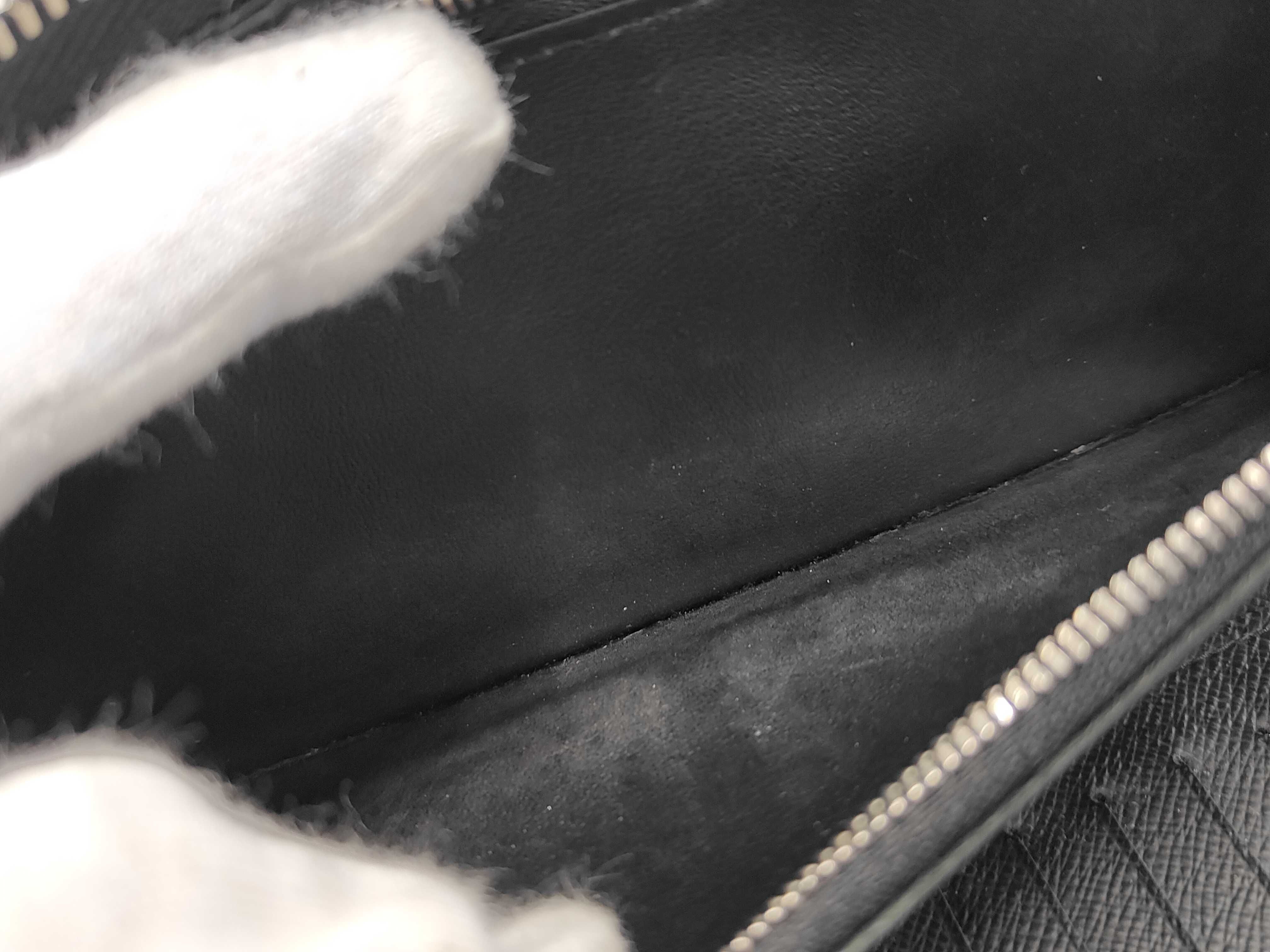 Epi Zippy Wallet Vertical Noir CA1119 Wallet — view 10