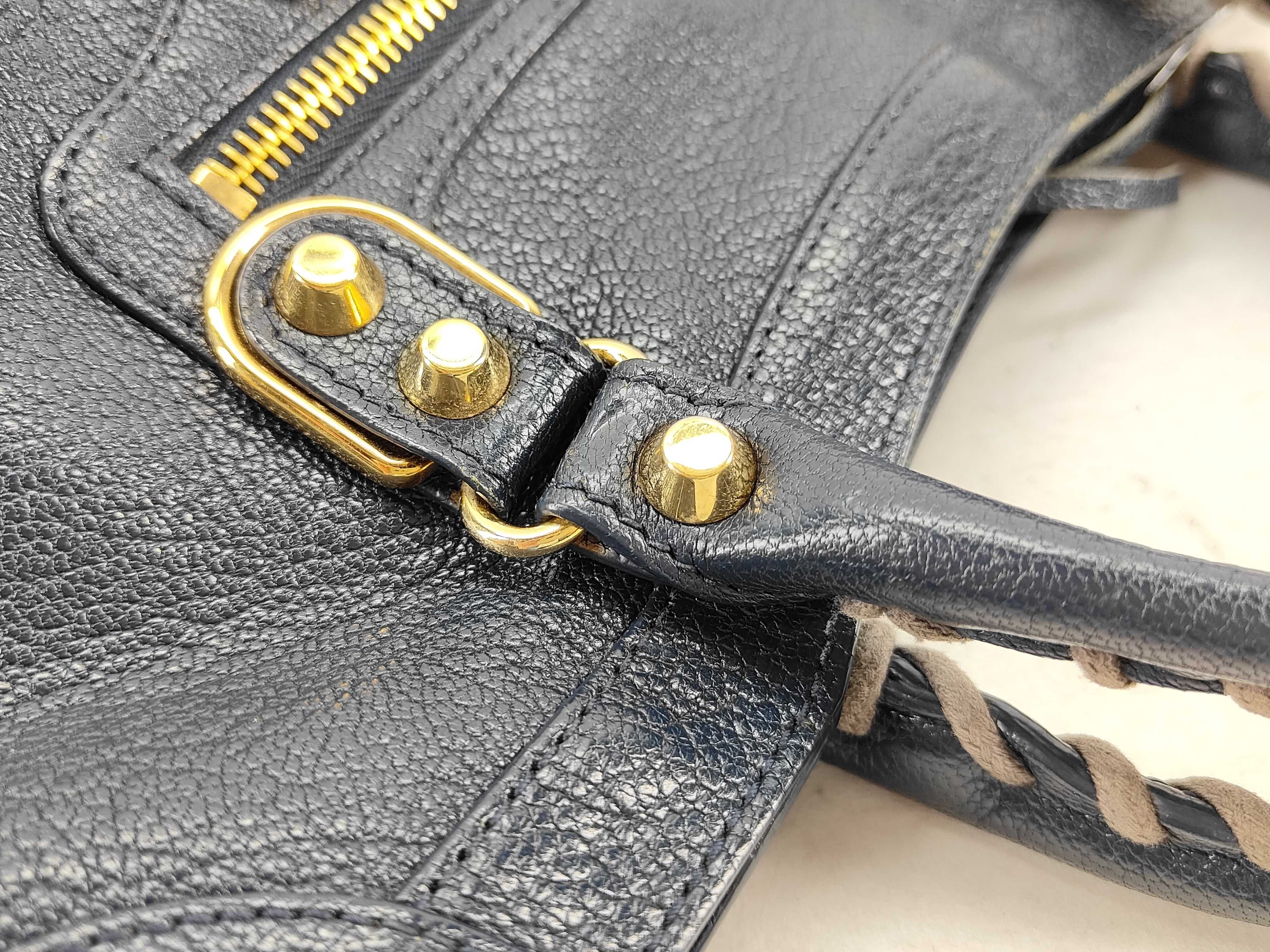 The City Classic City Bag Tote Bag — view 6