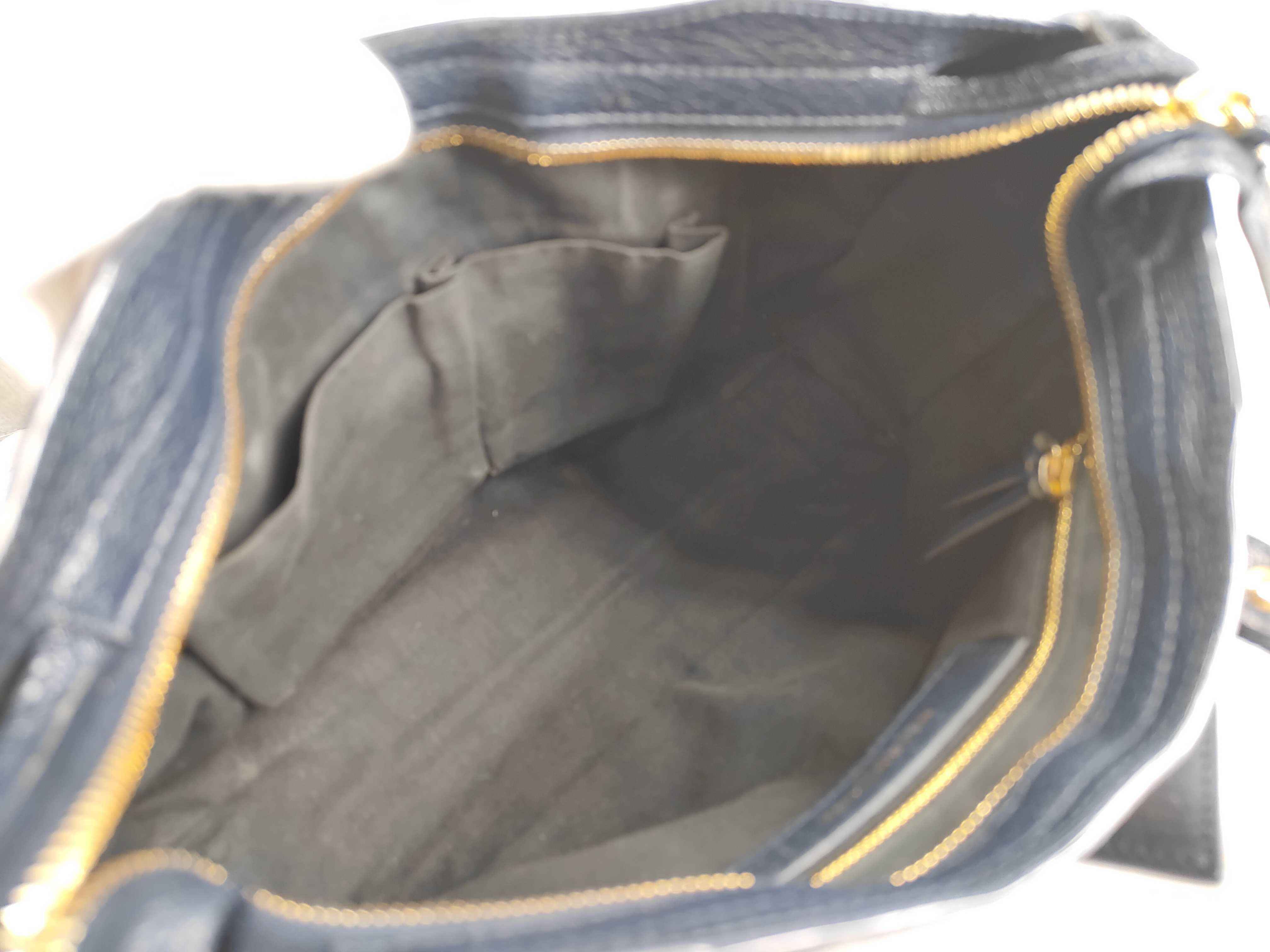The City Classic City Bag Tote Bag — view 10