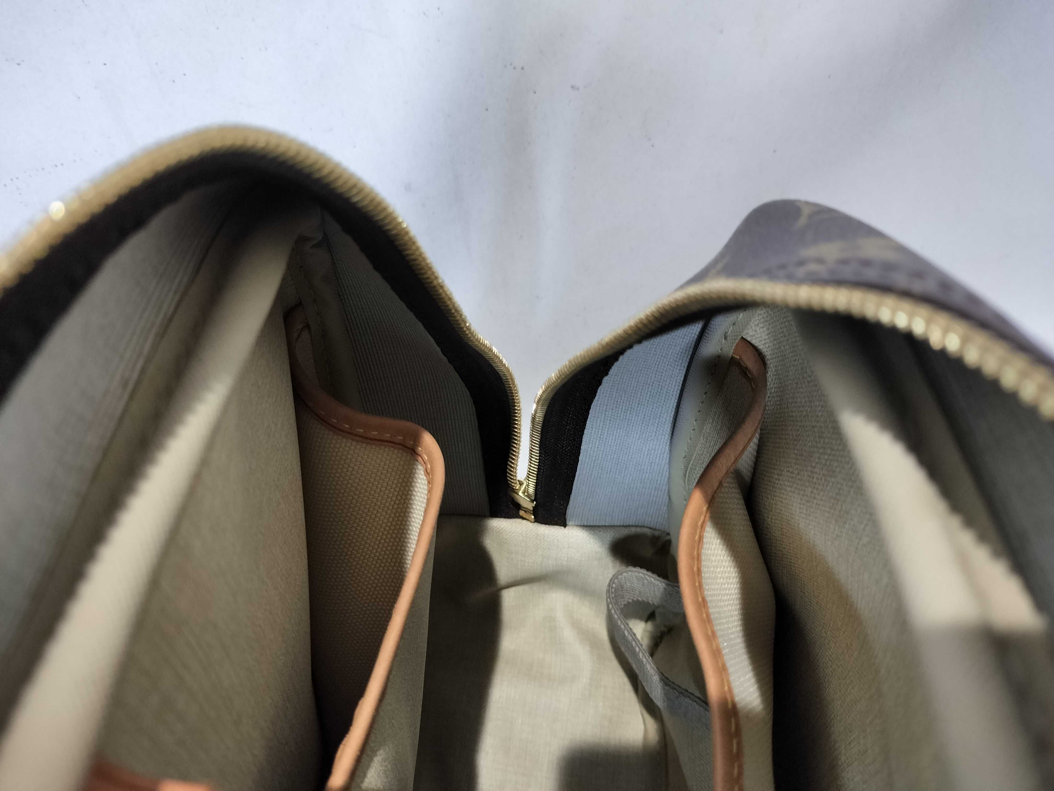 Monogram M47270 Deauville Handbag — view 11