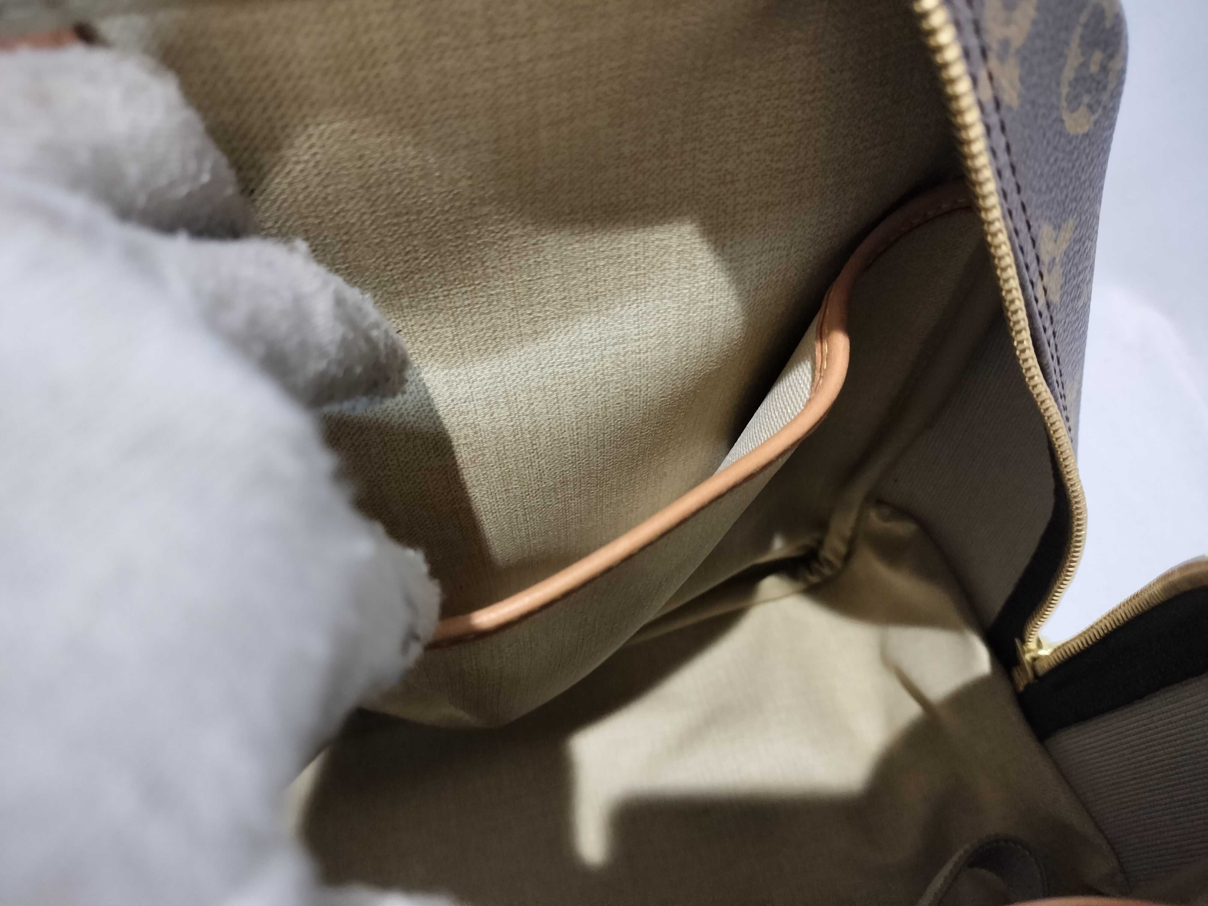 Monogram M47270 Deauville Handbag — view 12