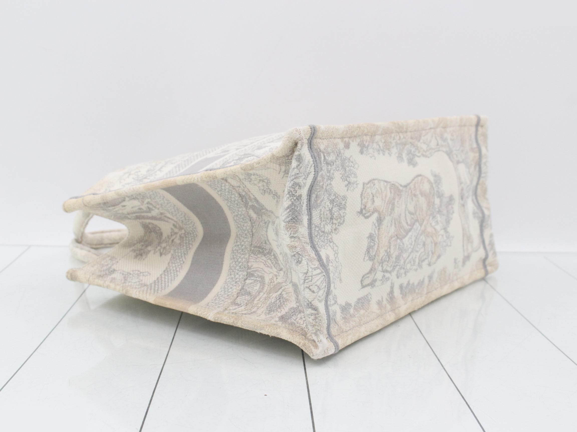 Trotter (bag) Book Tote Medium — view 5