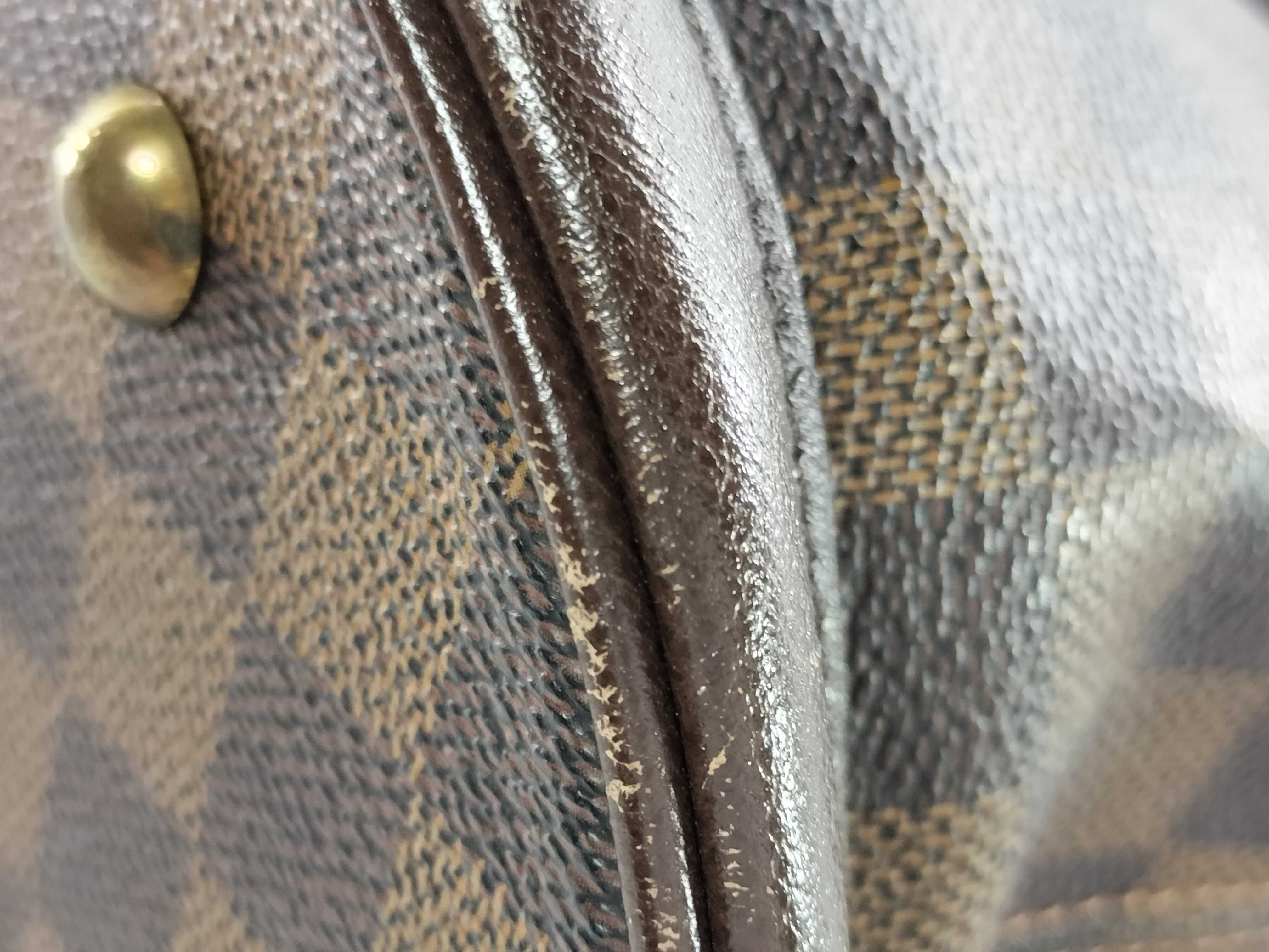Damier Bucket PM Tote Bag with Pouch — view 5