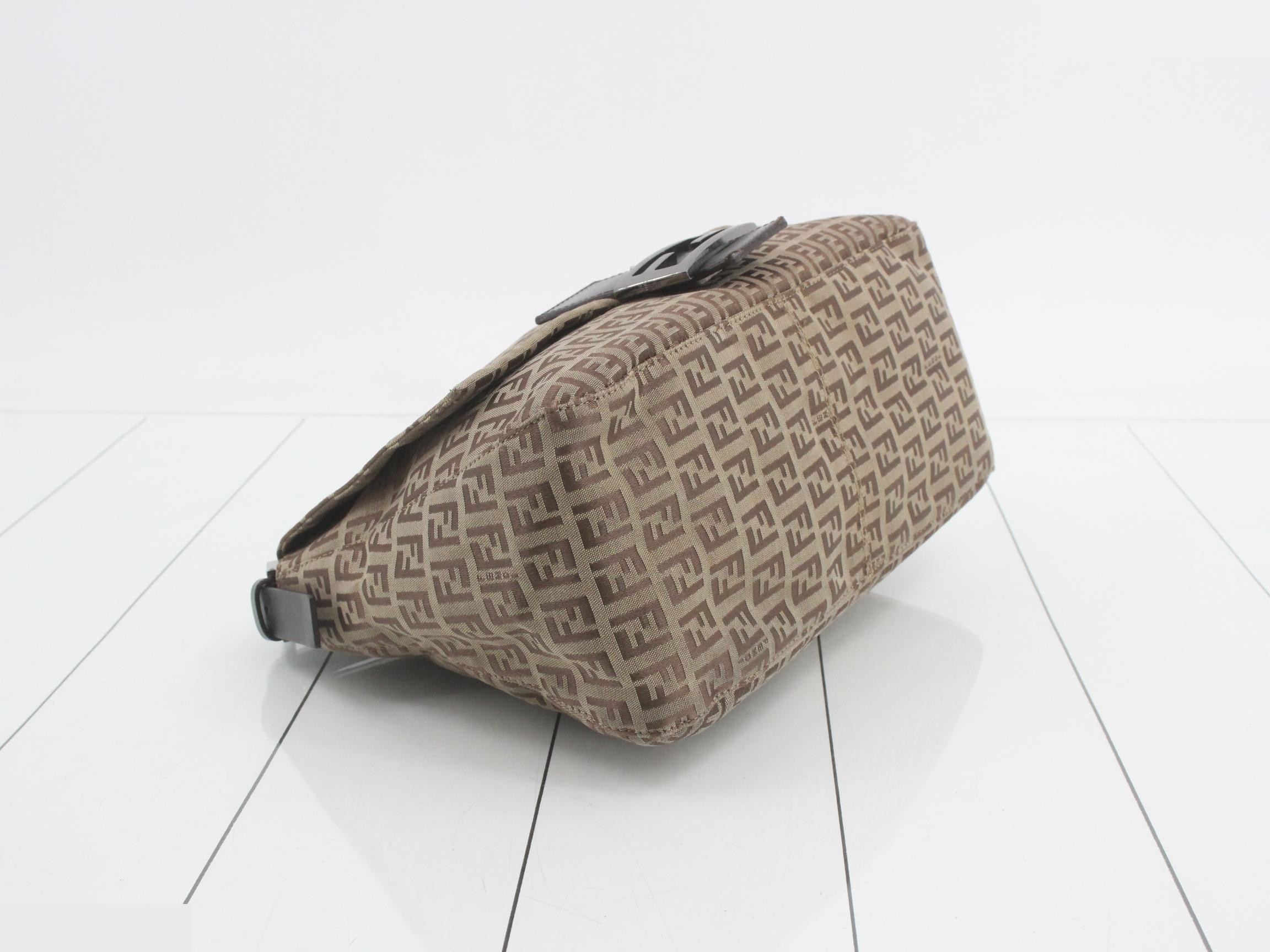 ZUCCA Mamma Bucket Shoulder Bag — view 5