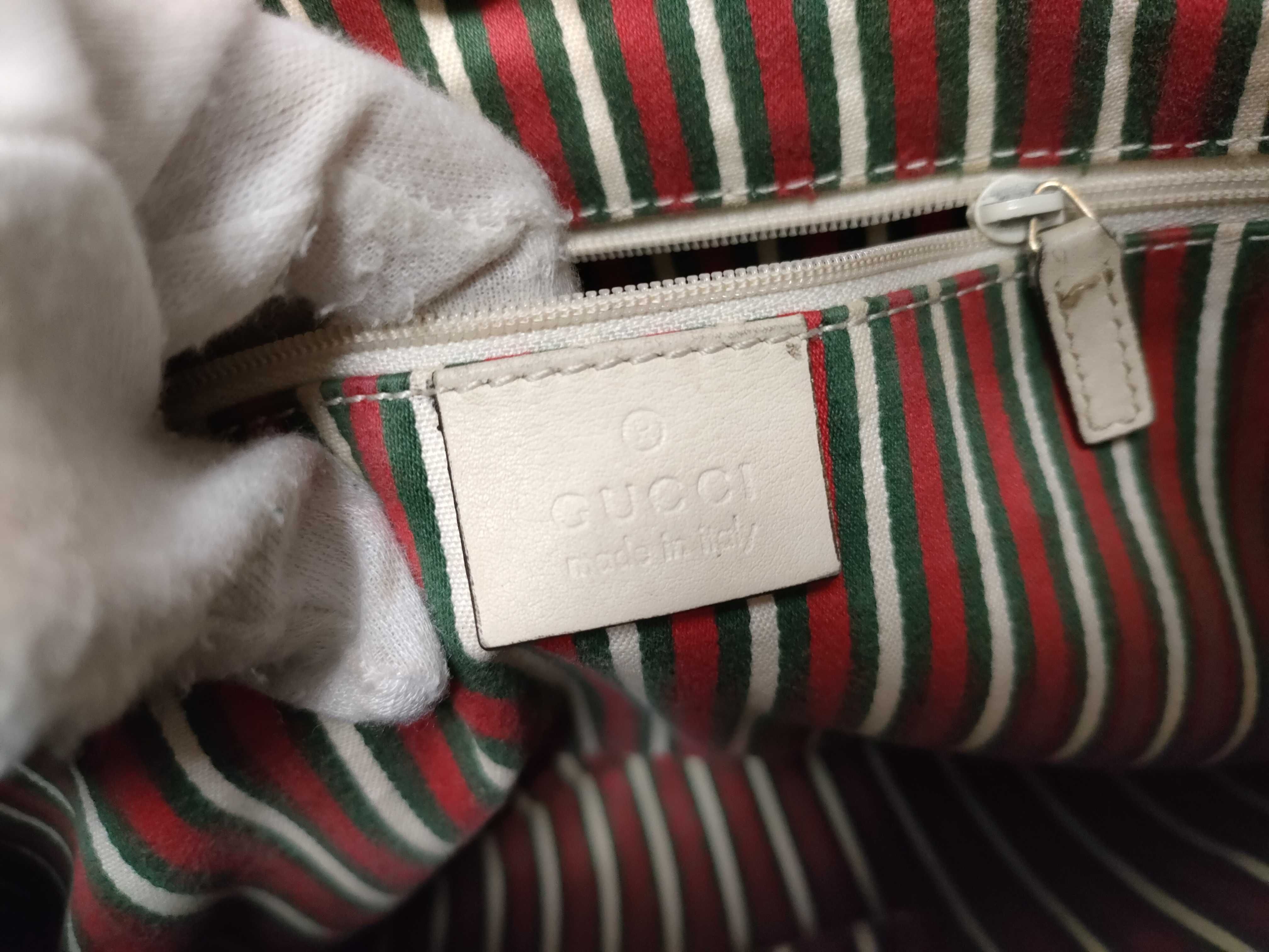 GG Canvas Handbag, One-Shoulder Bag — view 9