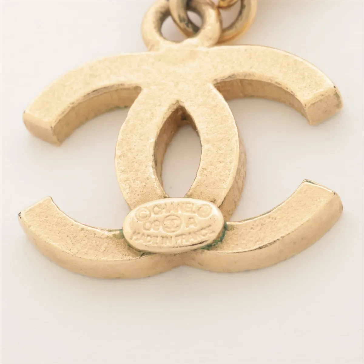 Coco Mark 09A Earrings (Pair) GP x Rhinestone Gold — view 5