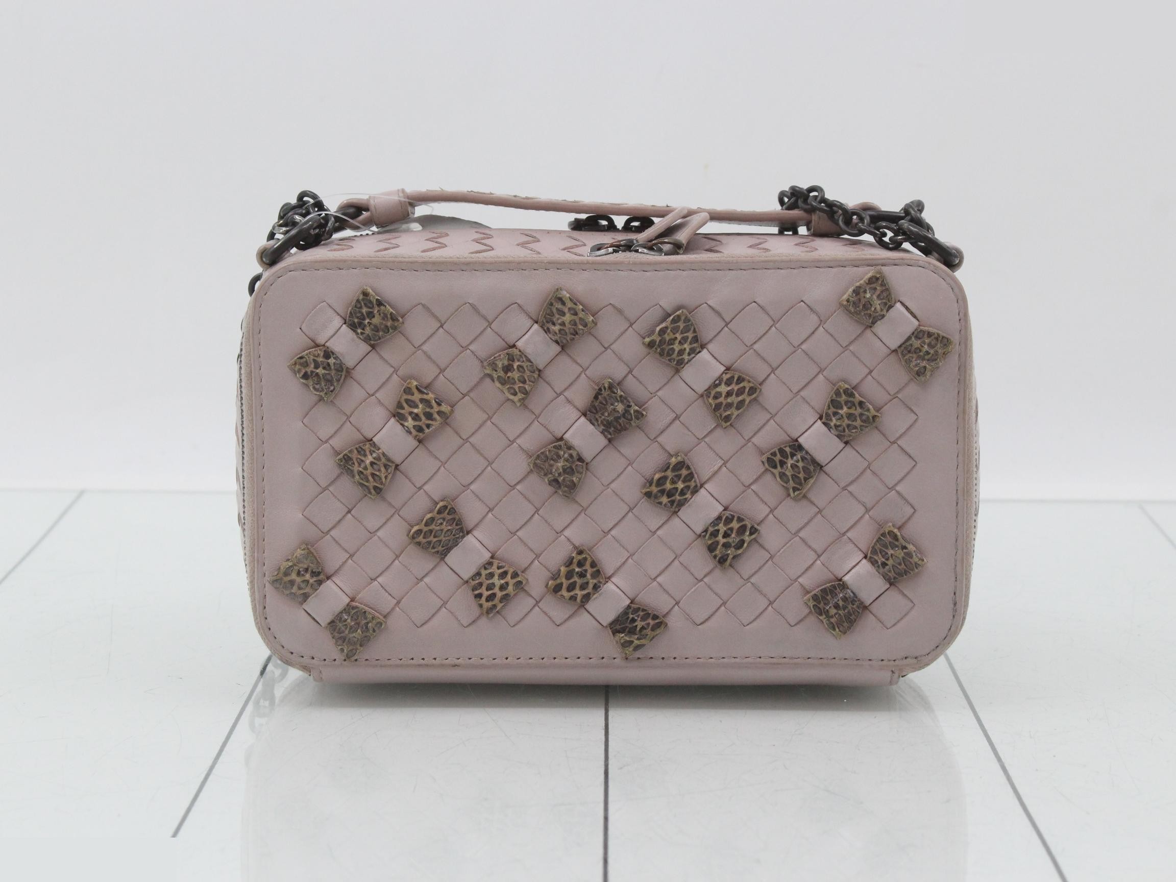 Intrecciato Chain Shoulder Bag, Pink Beige Leather — view 2