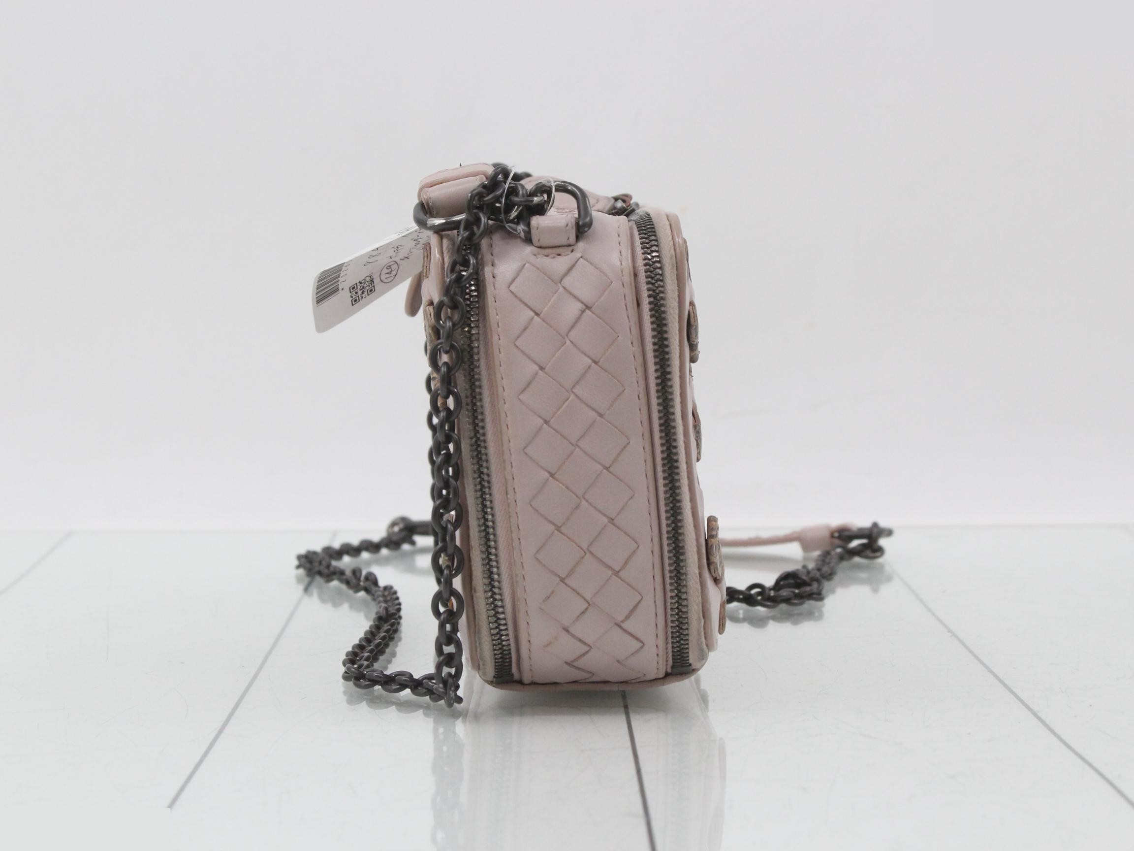 Intrecciato Chain Shoulder Bag, Pink Beige Leather — view 3